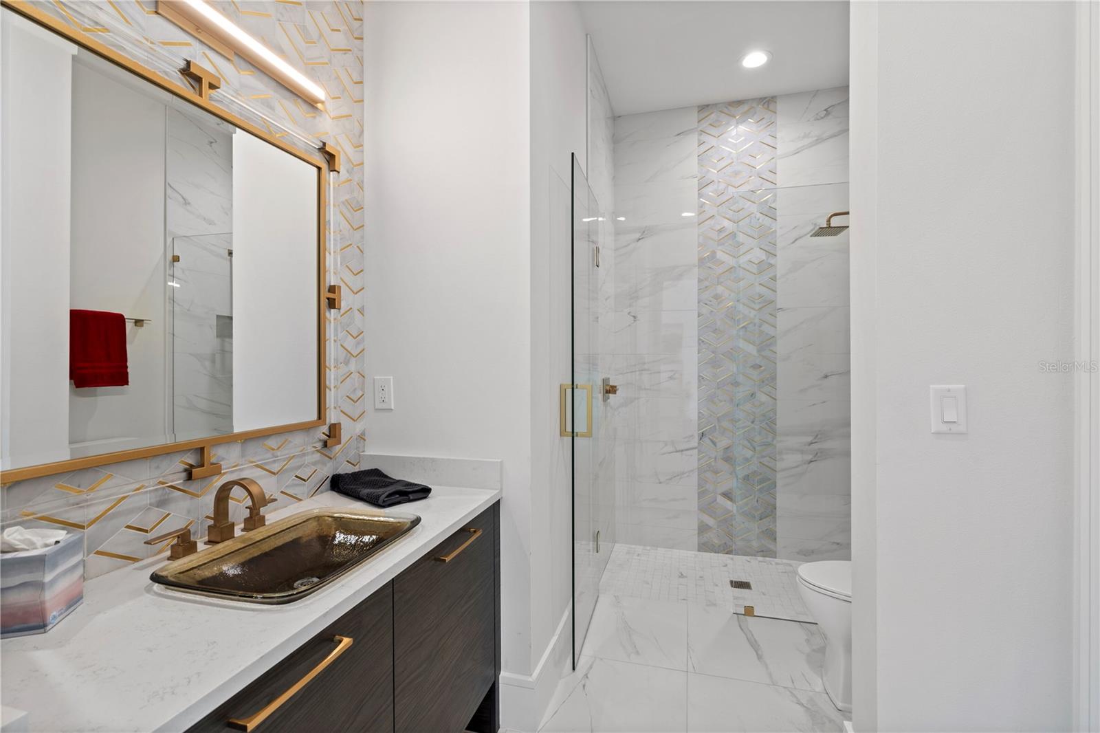 Image 63 of 100 For 15634 Pendio Drive