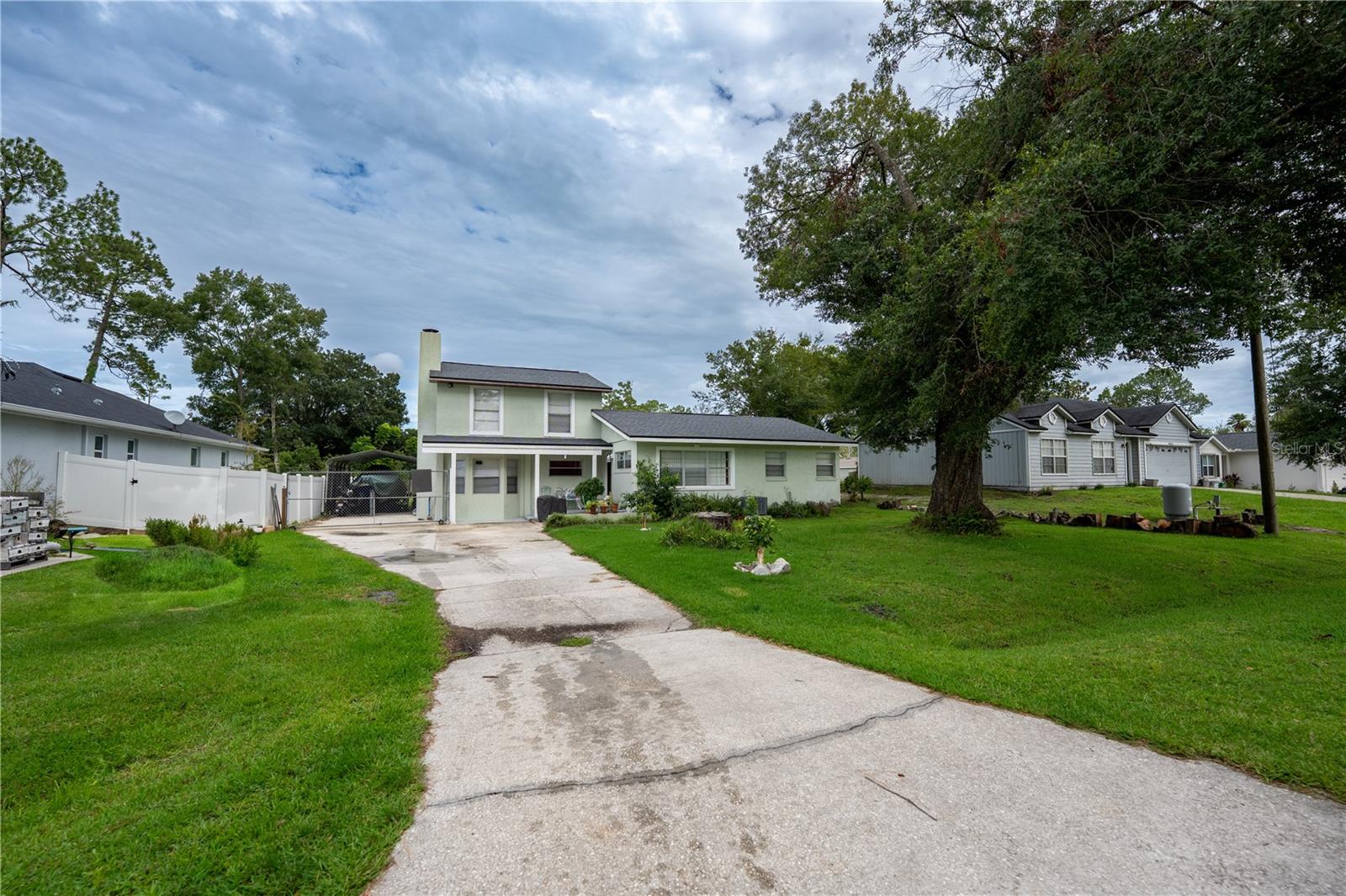 Image 2 of 22 For 2051 3rd Avenue