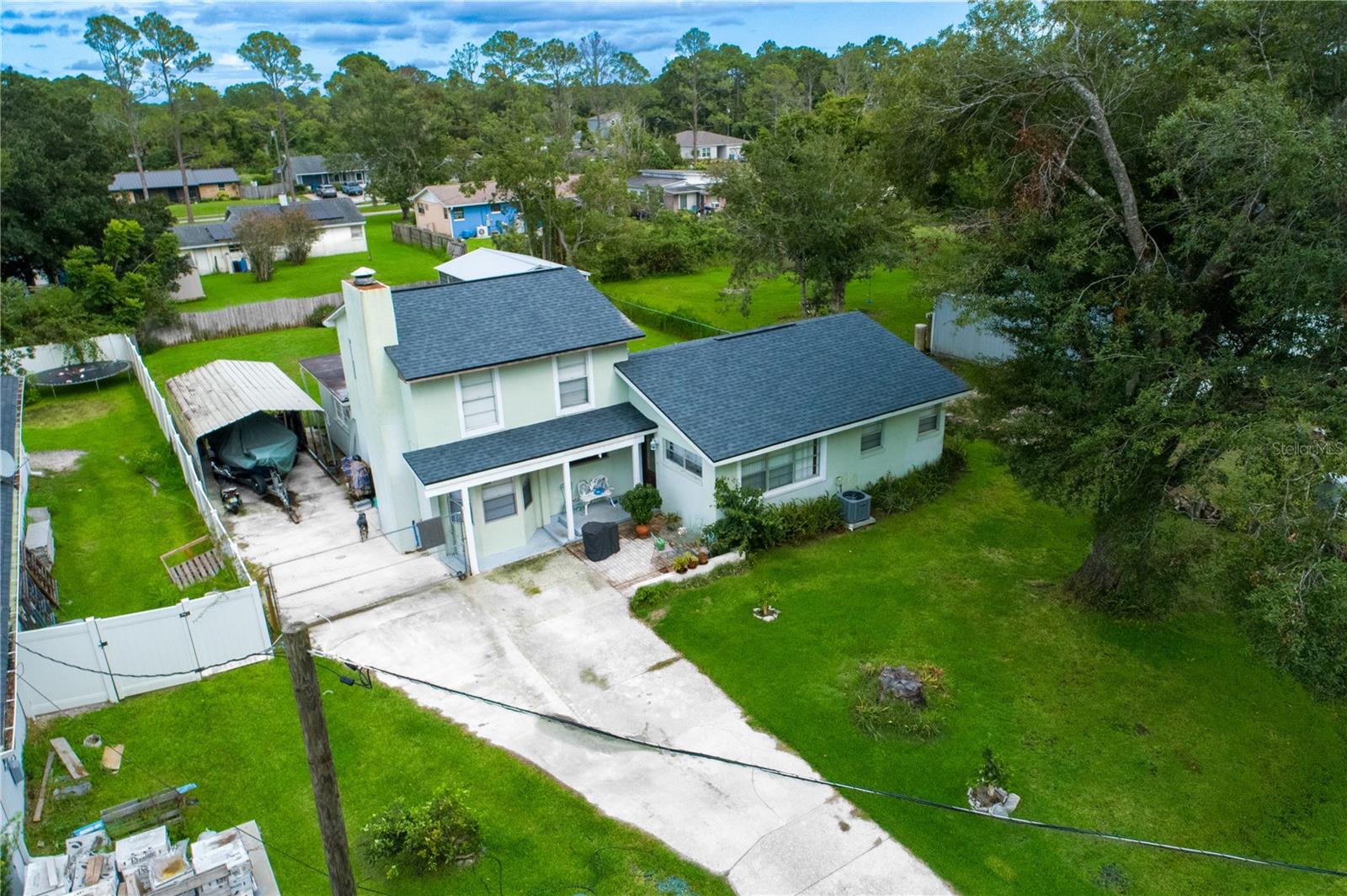 Image 21 of 22 For 2051 3rd Avenue