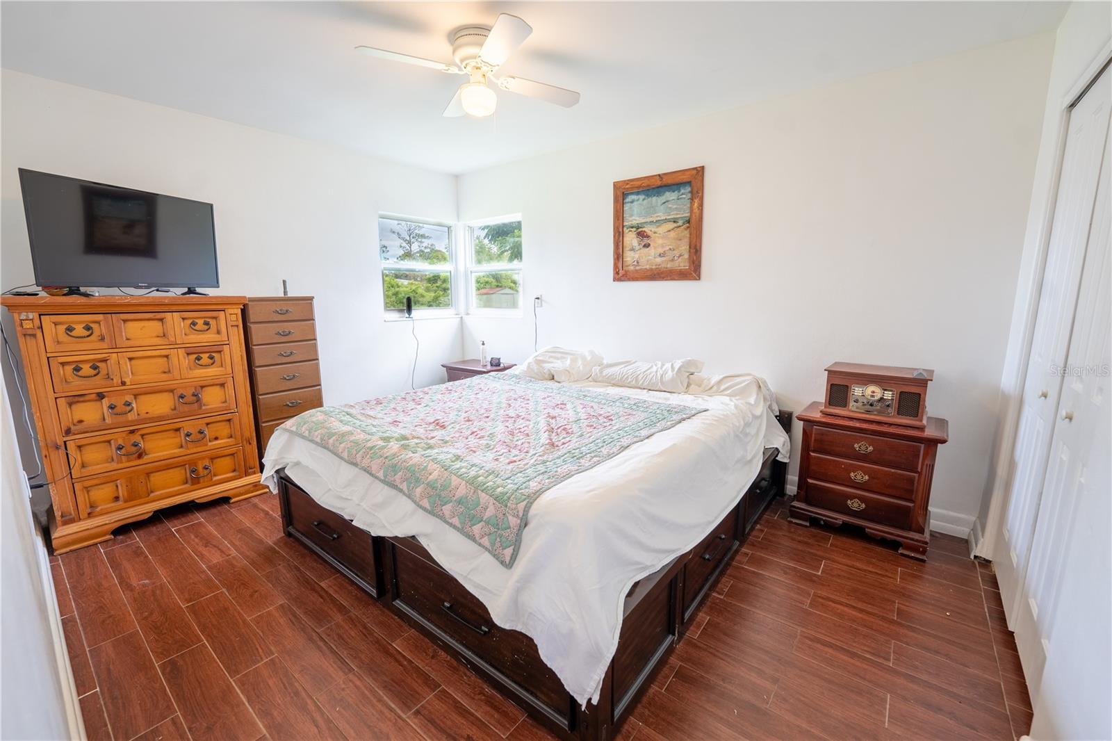 Image 9 of 22 For 2051 3rd Avenue