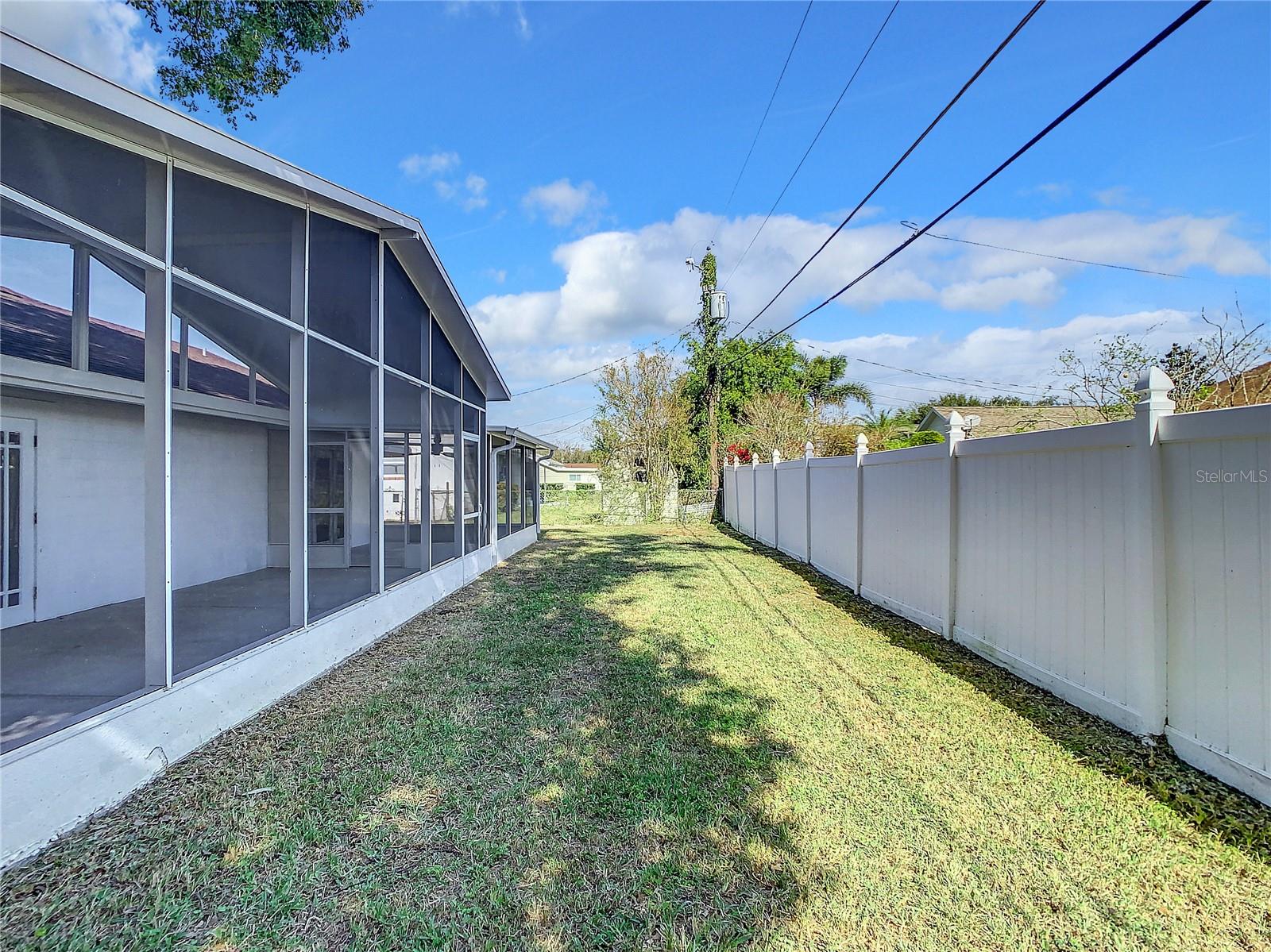 Image 40 of 43 For 5105 Dorian Avenue