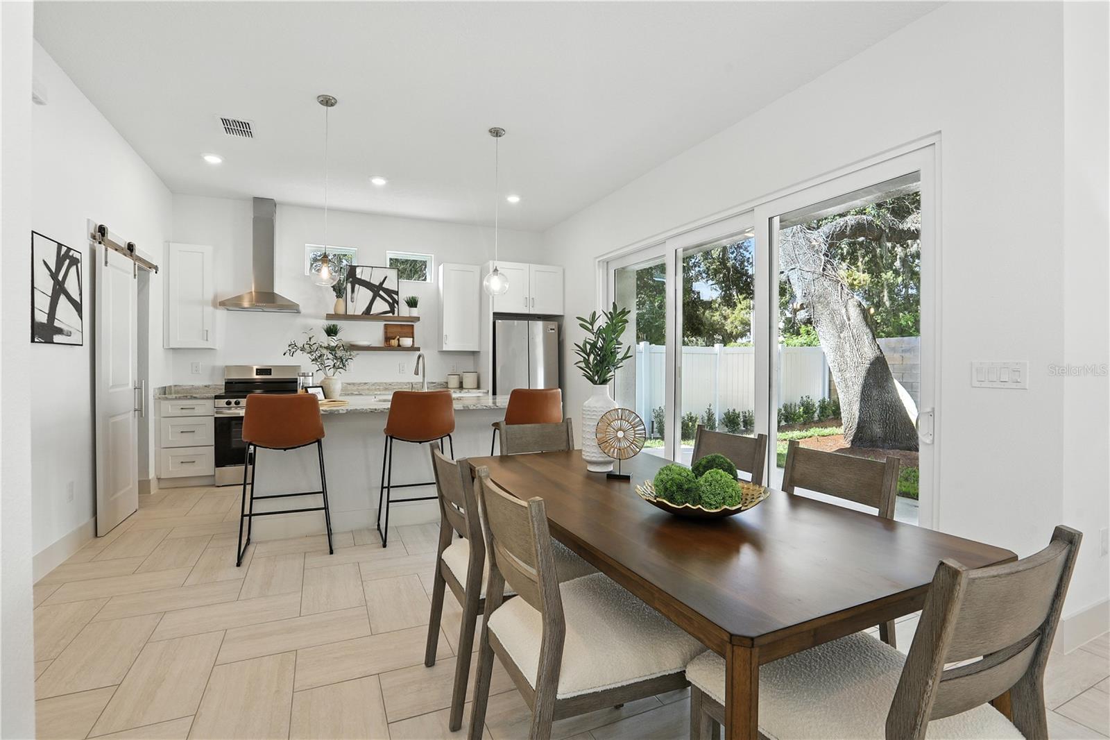 Image 10 of 42 For 728 Ellwood Avenue