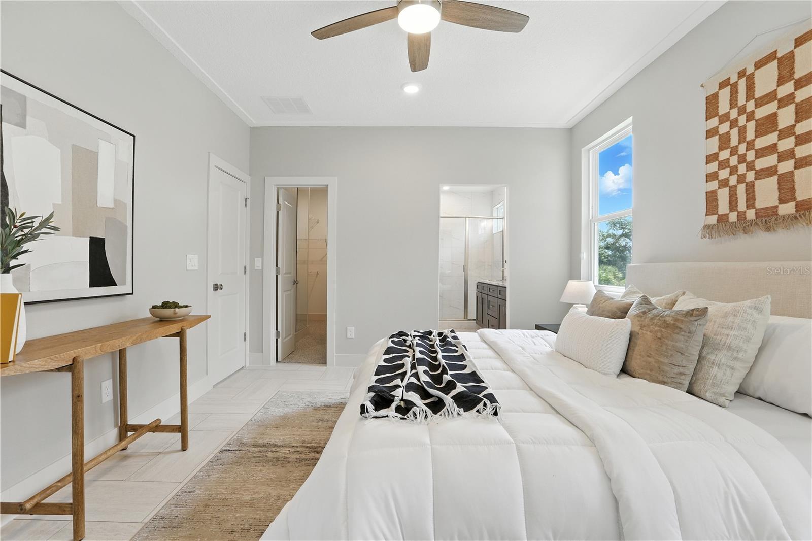 Image 18 of 42 For 728 Ellwood Avenue