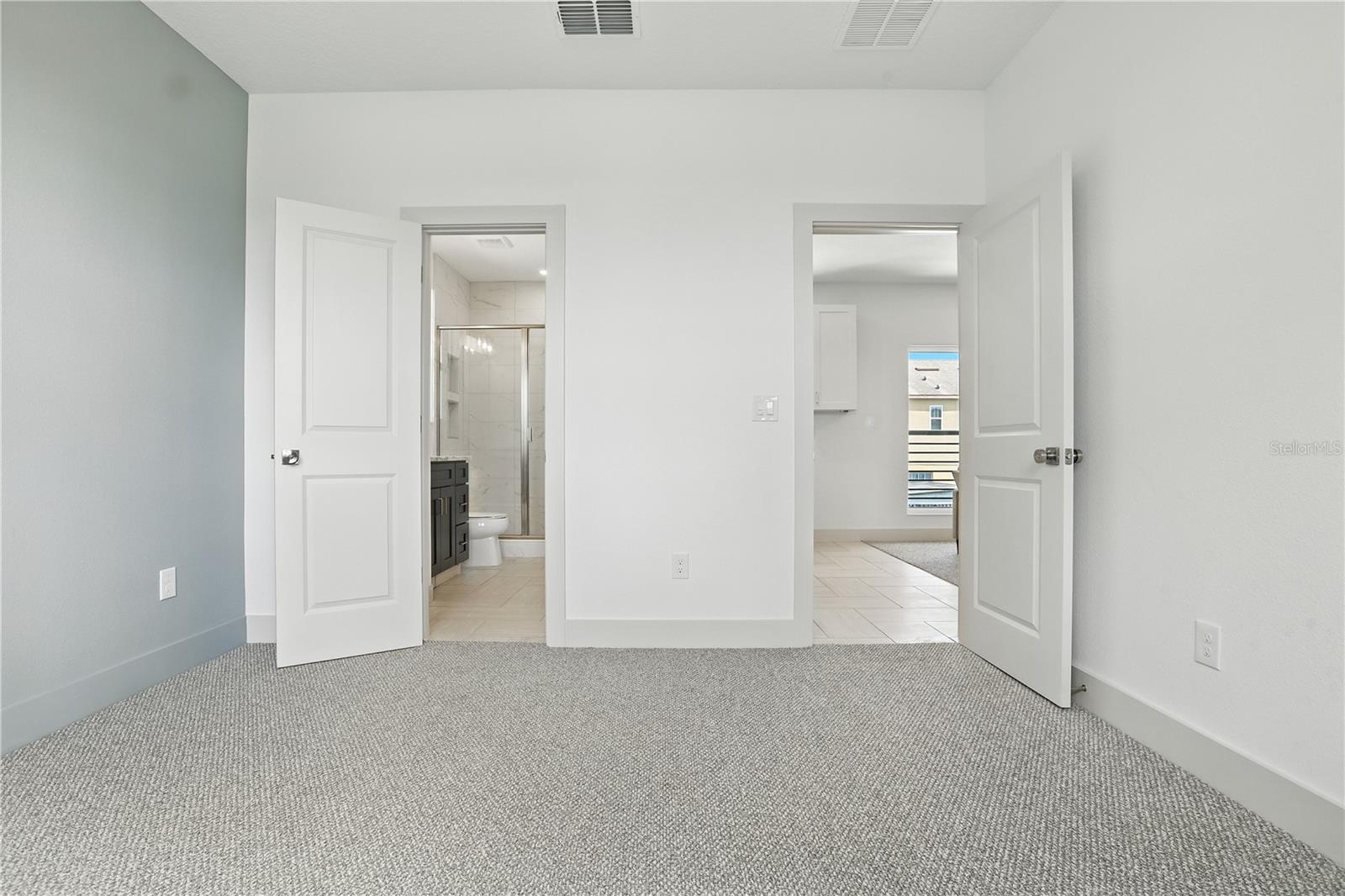 Image 36 of 42 For 728 Ellwood Avenue
