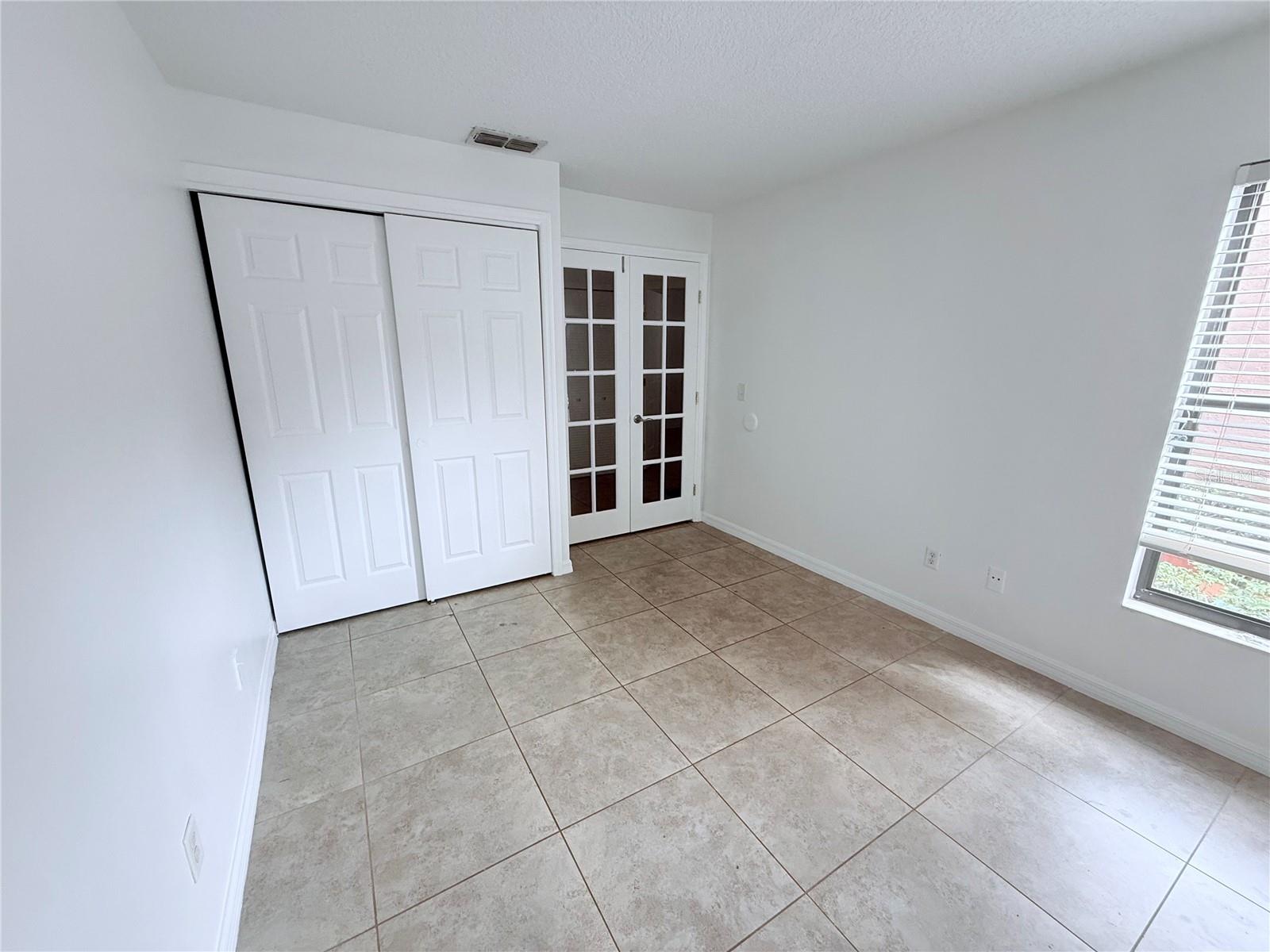 Image 9 of 14 For 7849 Sugar View Court 7849