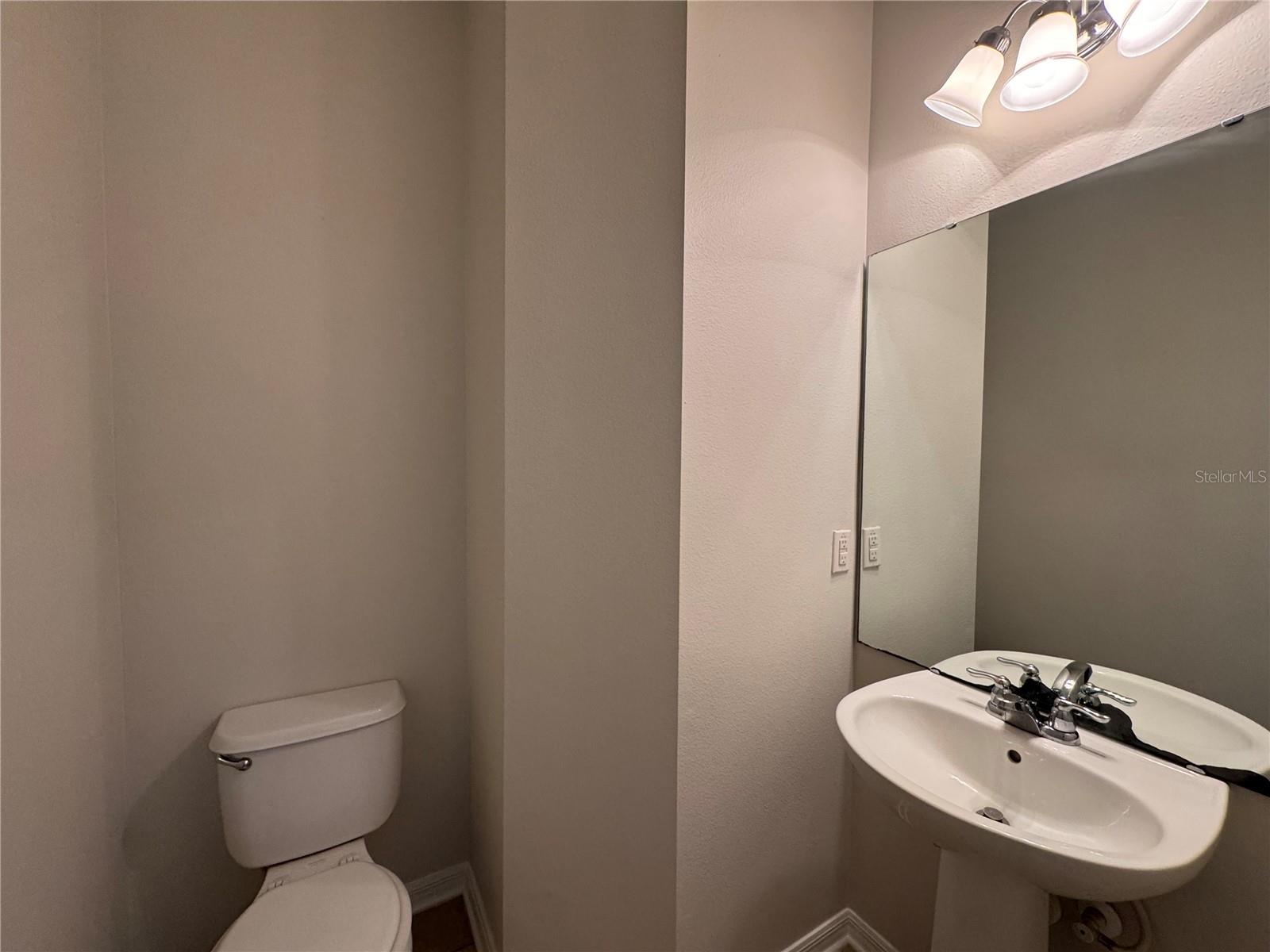 Image 23 of 25 For 1387 Glenleigh Drive