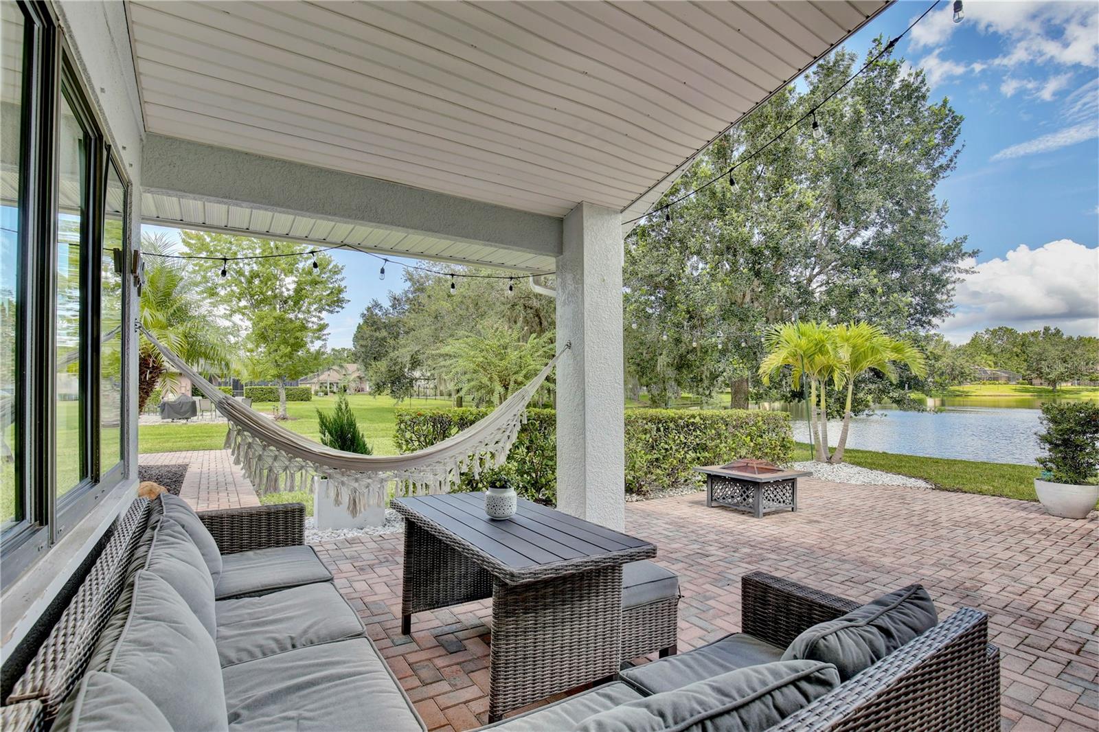 Image 33 of 63 For 4847 Calasans Ave