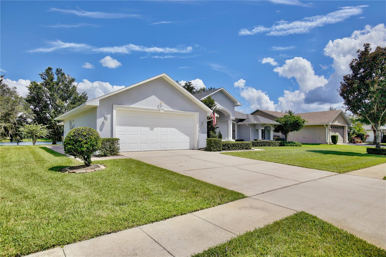 Image 4 of 63 For 4847 Calasans Ave