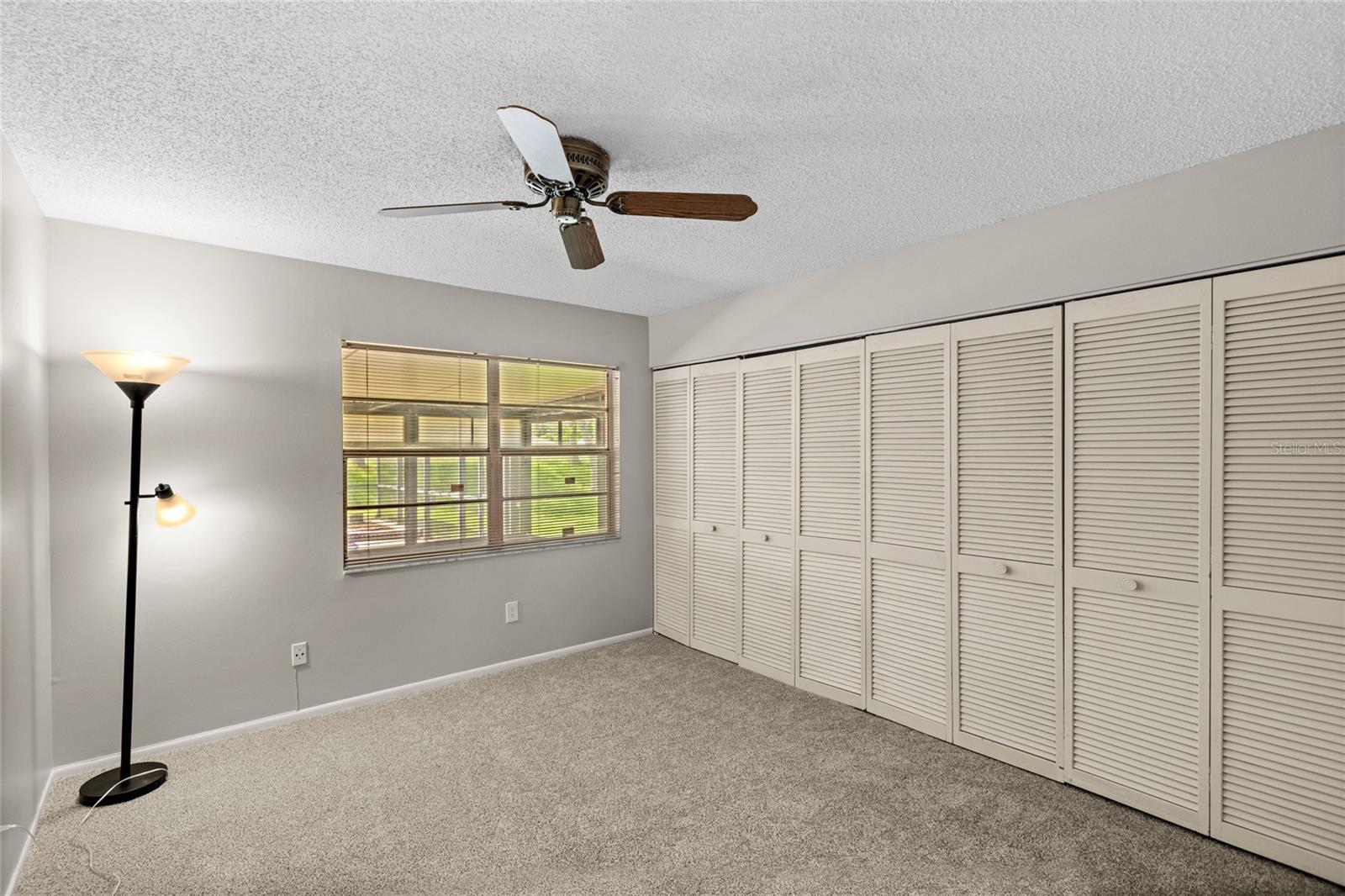 Image 18 of 31 For 622 Iowa Woods Circle E