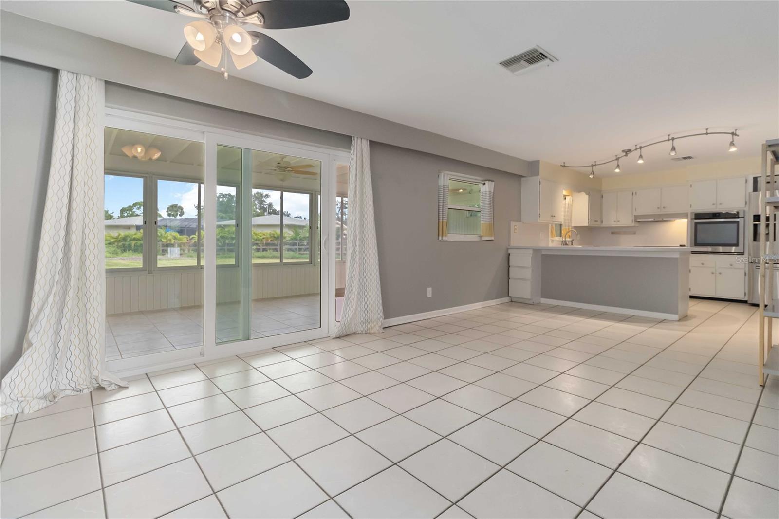 Image 12 of 44 For 496 Tina Place