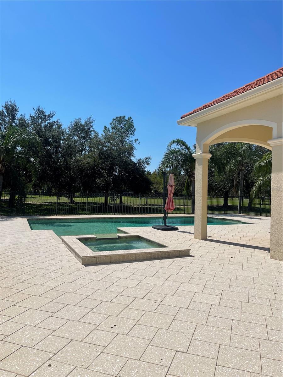 Image 11 of 13 For 1837 Watermere Lane