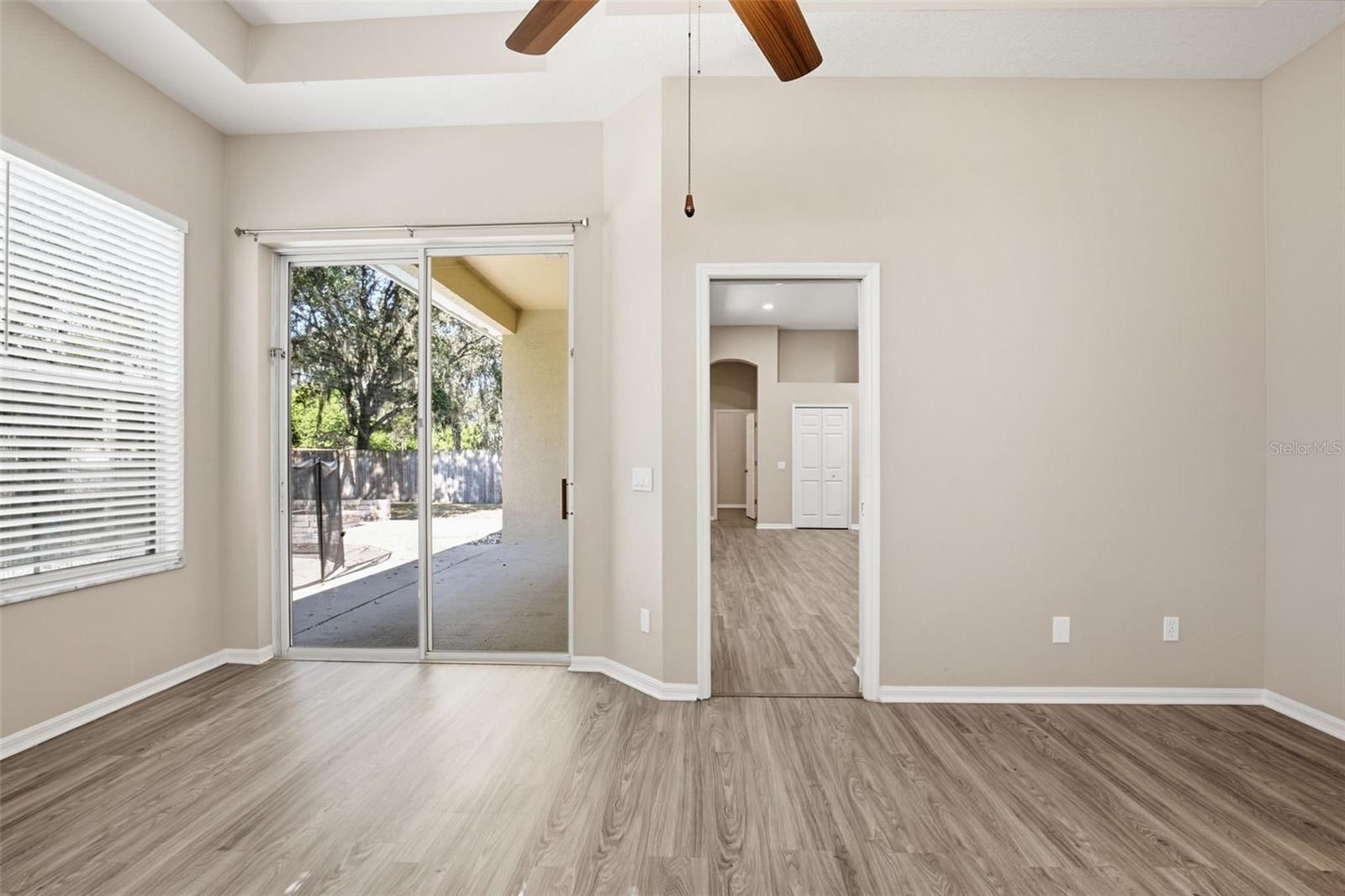 Image 28 of 50 For 342 Mane Court