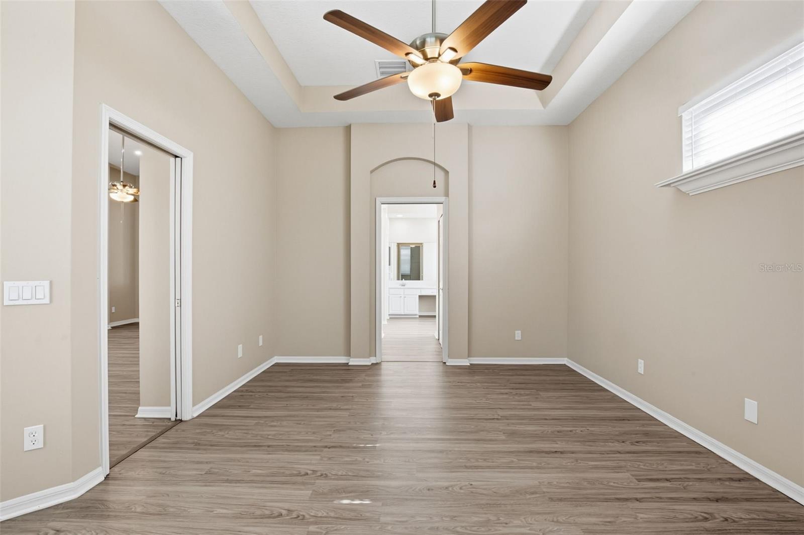 Image 30 of 50 For 342 Mane Court