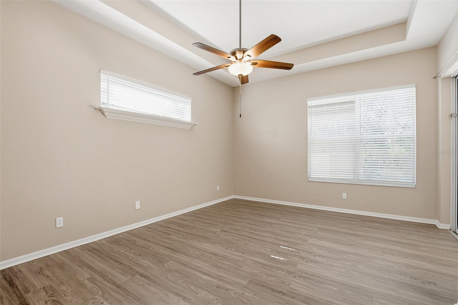 Image 31 of 50 For 342 Mane Court