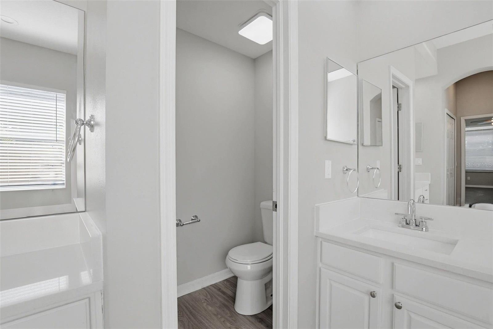 Image 39 of 50 For 342 Mane Court