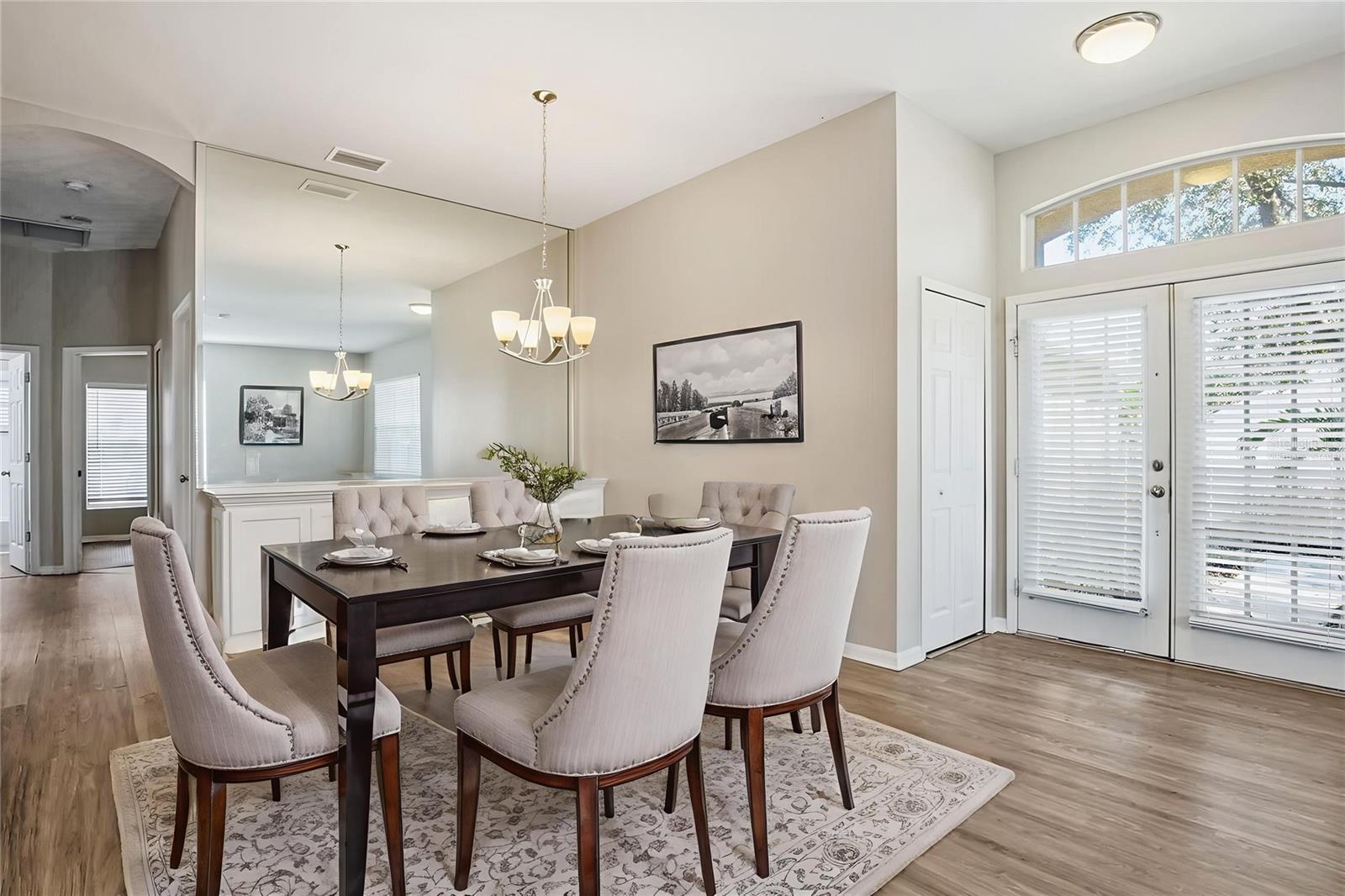 Image 4 of 50 For 342 Mane Court