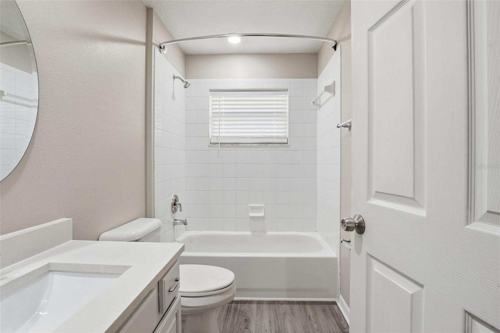 Image 42 of 50 For 342 Mane Court