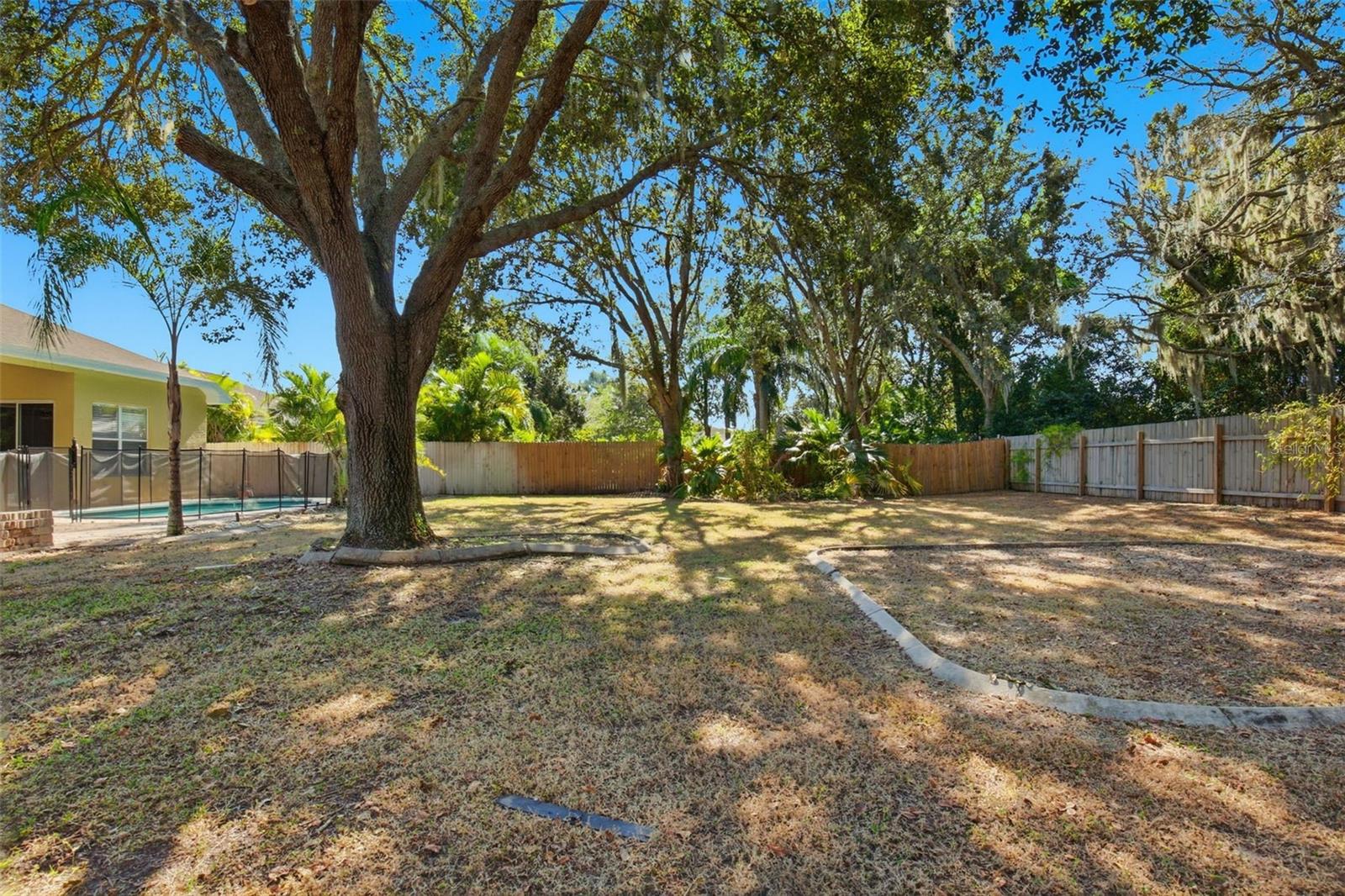 Image 48 of 50 For 342 Mane Court