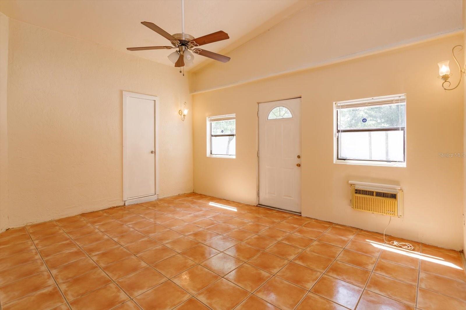 Image 12 of 25 For 2906 Woodruff Drive