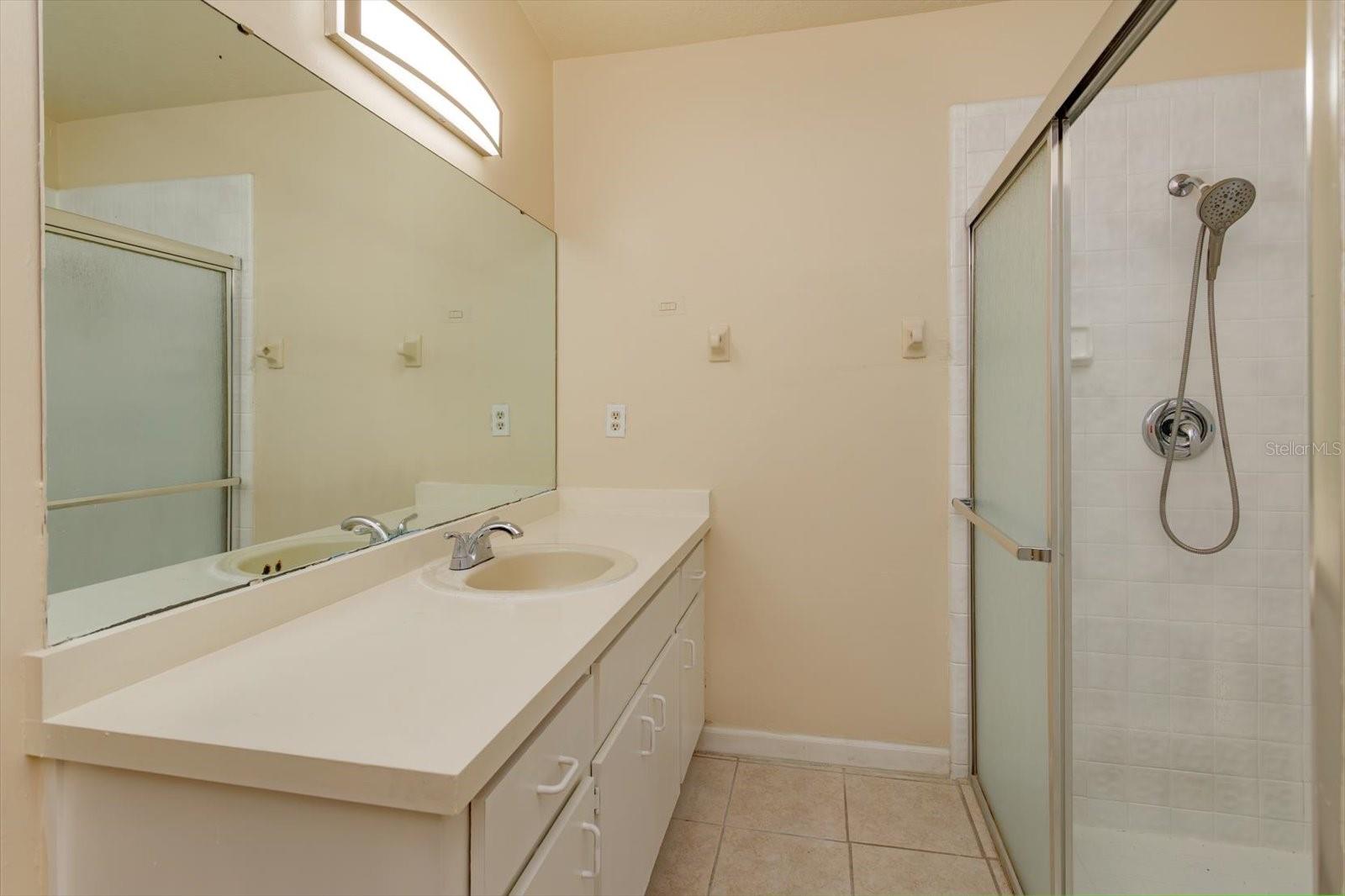 Image 15 of 25 For 2906 Woodruff Drive