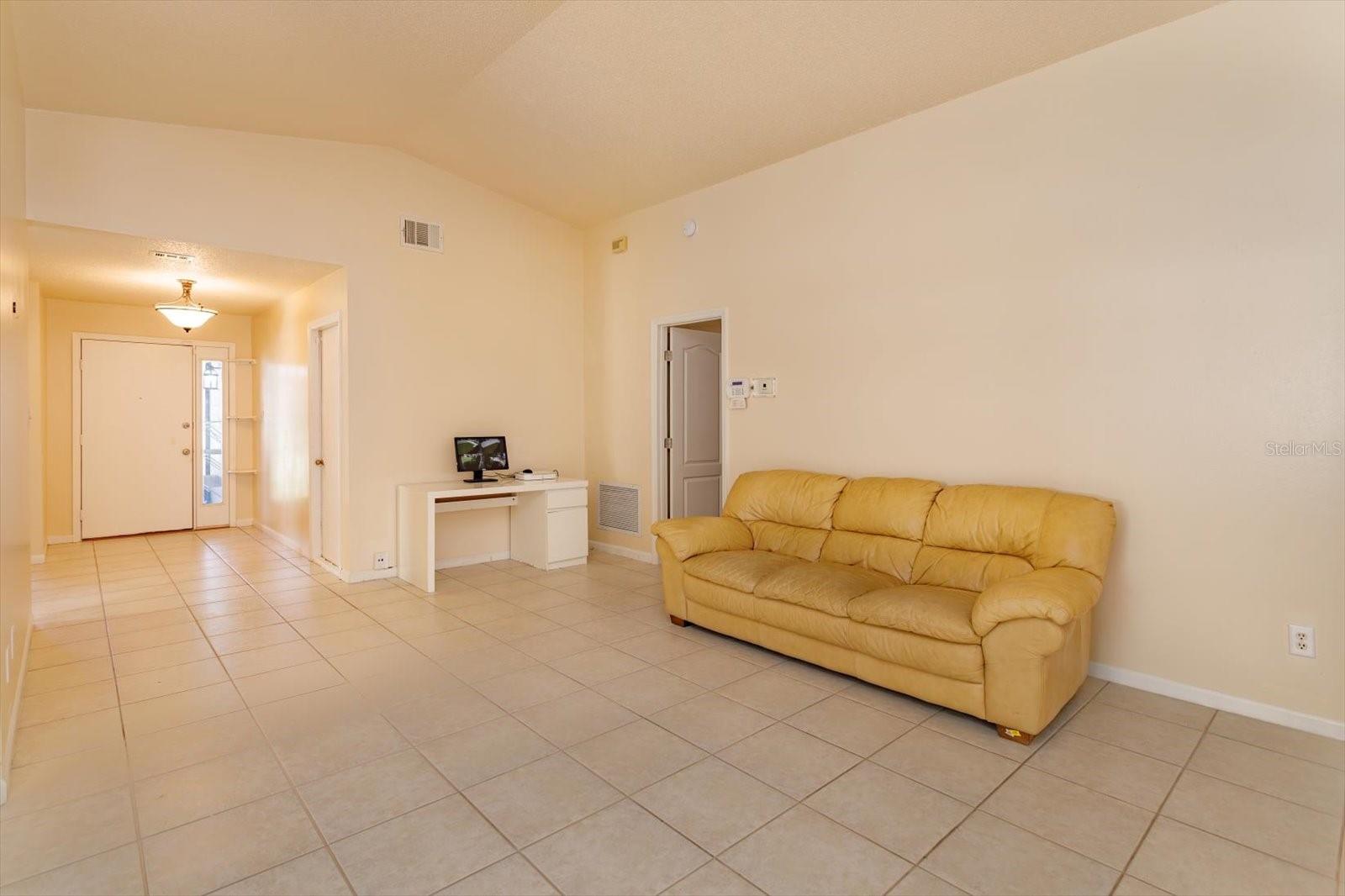 Image 4 of 25 For 2906 Woodruff Drive