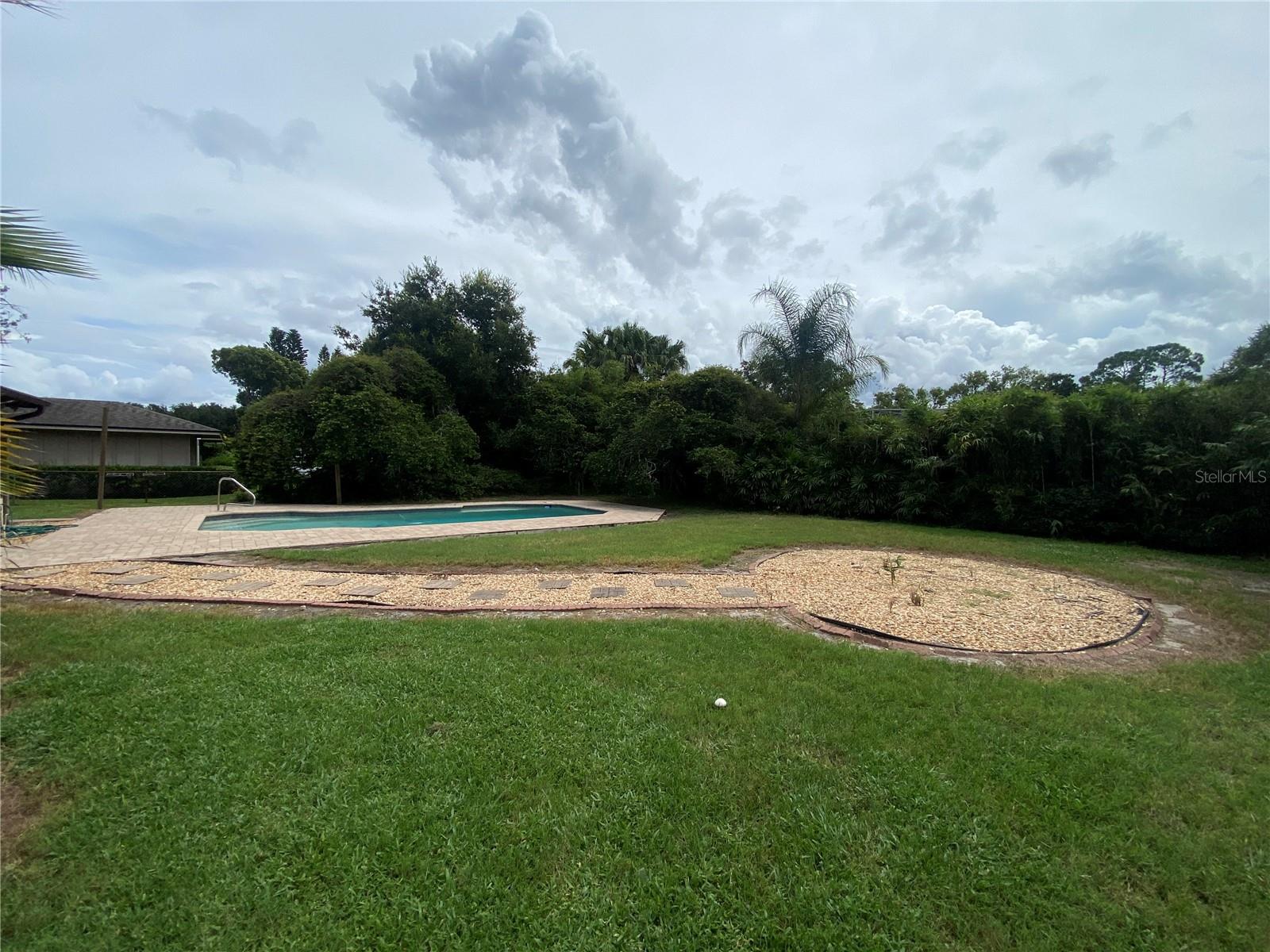 Image 4 of 37 For 1007 Princess Gate Boulevard
