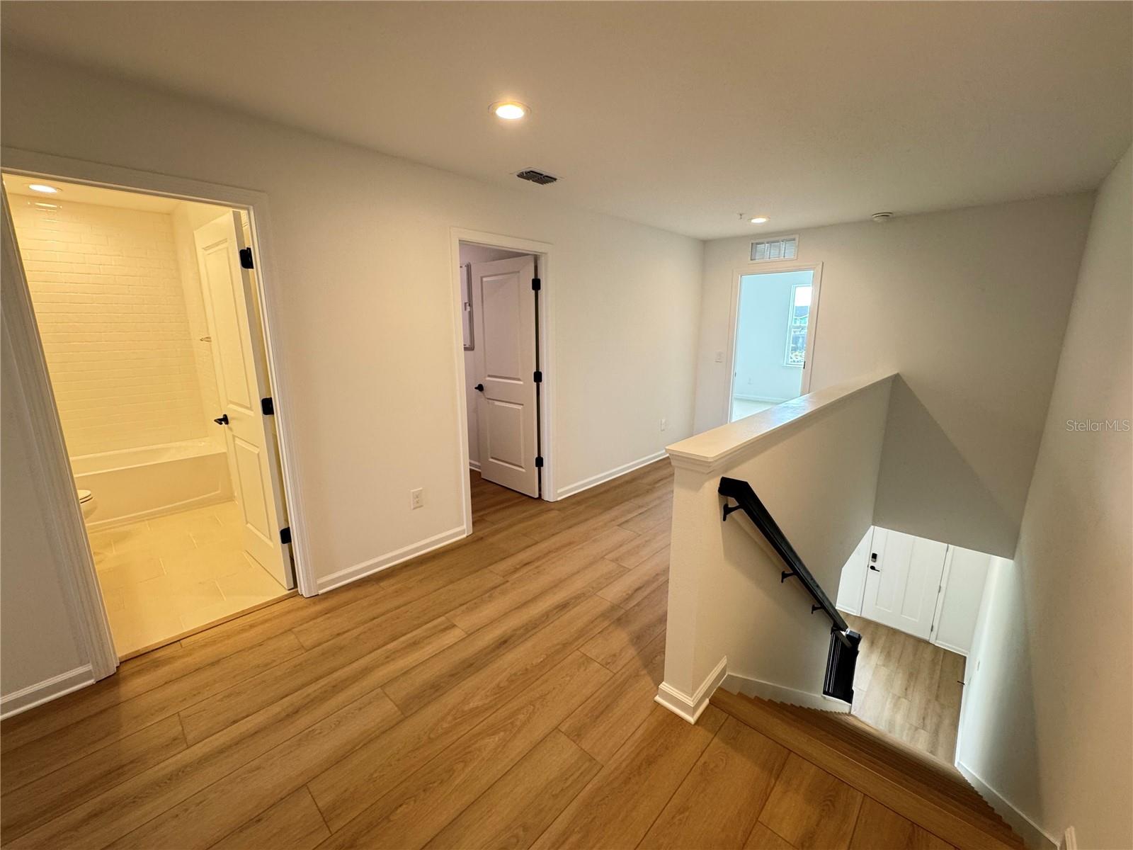 Image 15 of 38 For 1667 Eaglehurst Lane