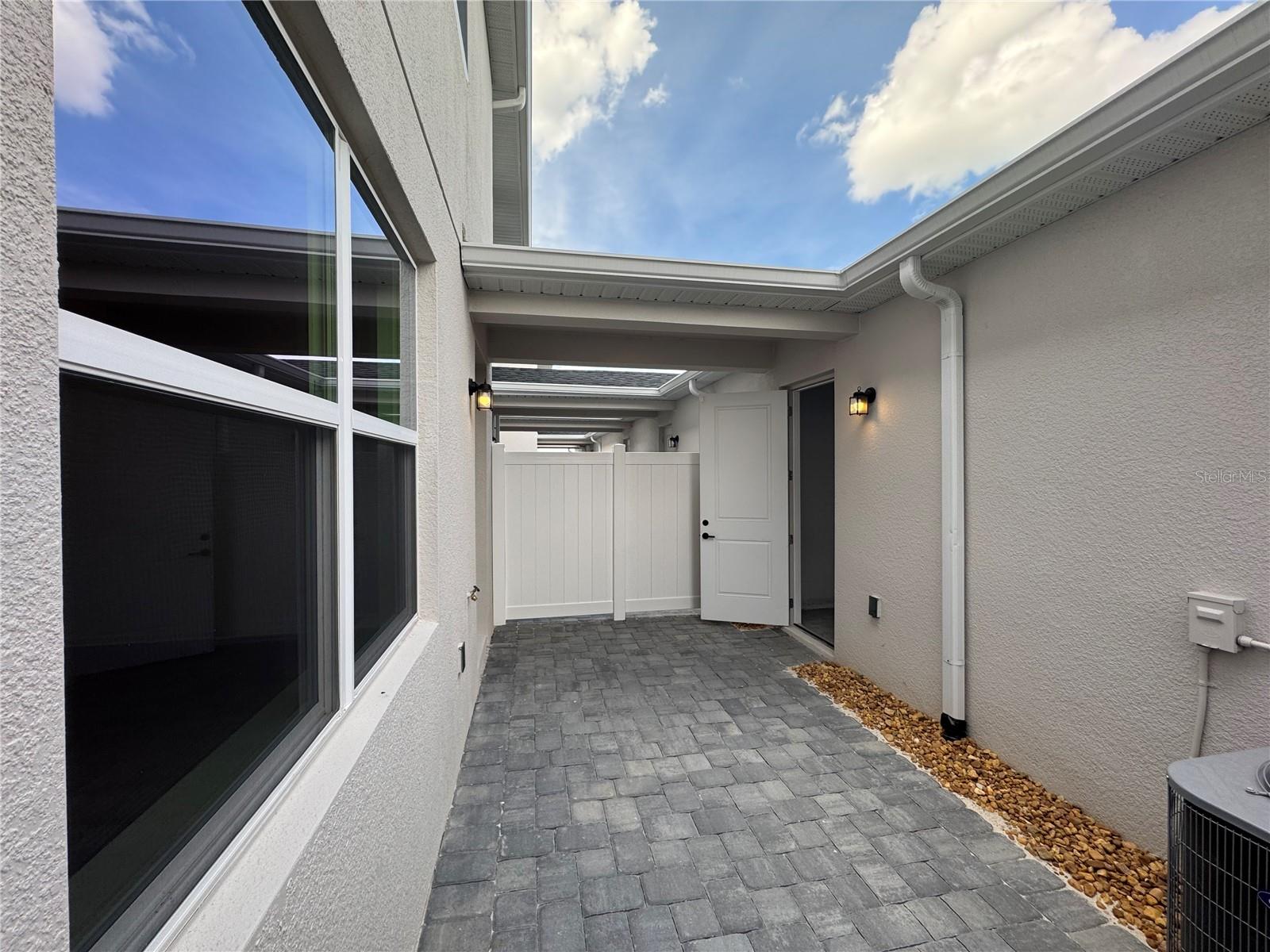 Image 35 of 38 For 1667 Eaglehurst Lane