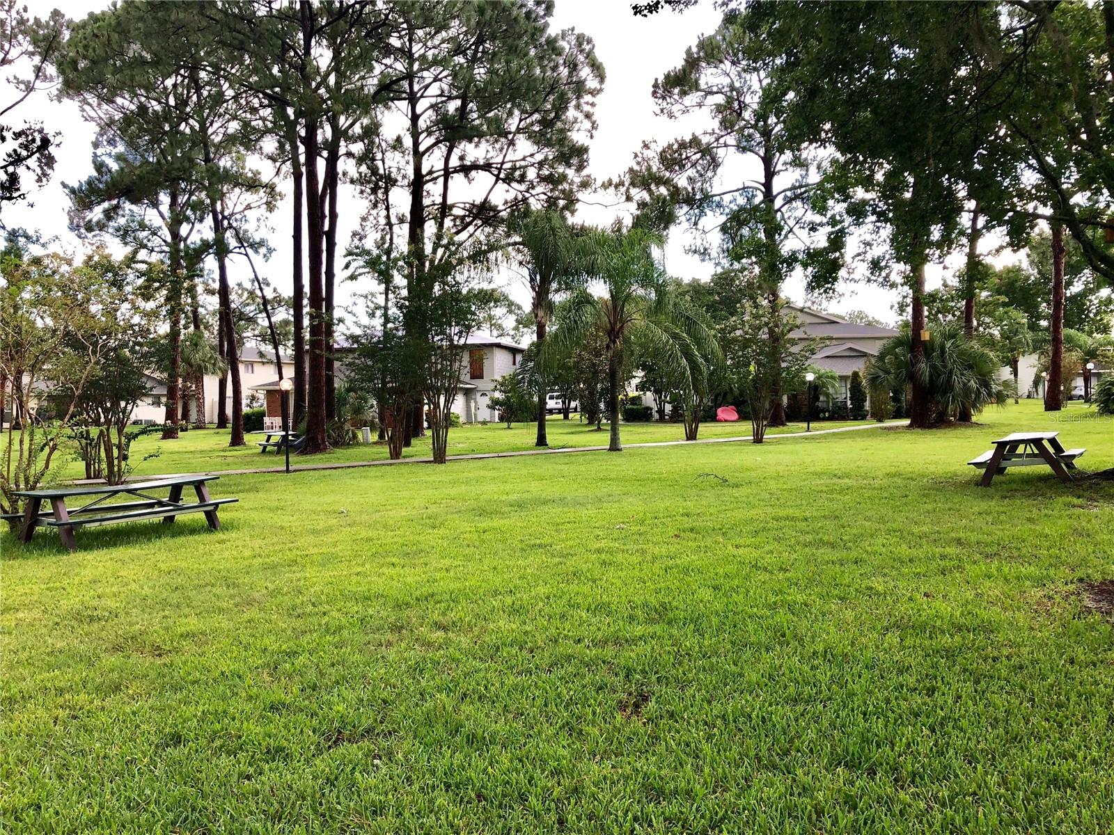 Image 22 of 26 For 5613 Blue Shadows Court 2