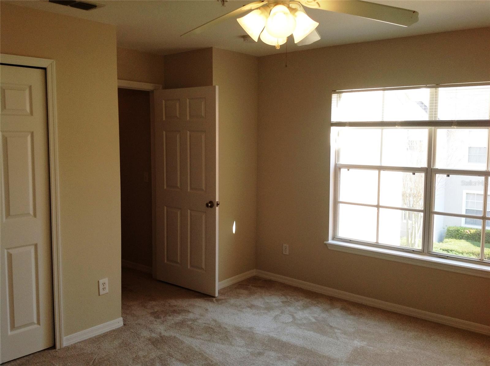 Image 17 of 19 For 3337 Soho Street 204