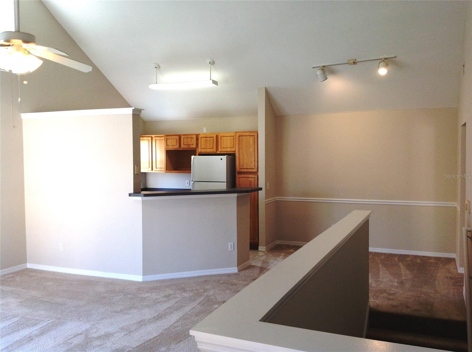 Image 4 of 19 For 3337 Soho Street 204