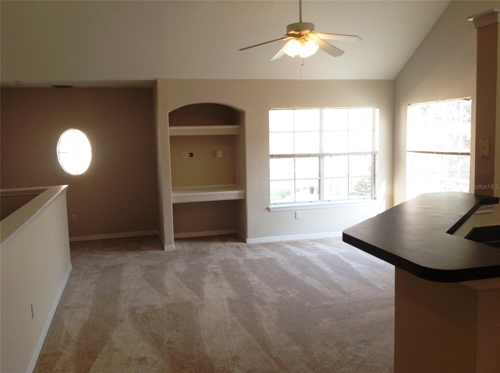 Image 7 of 19 For 3337 Soho Street 204