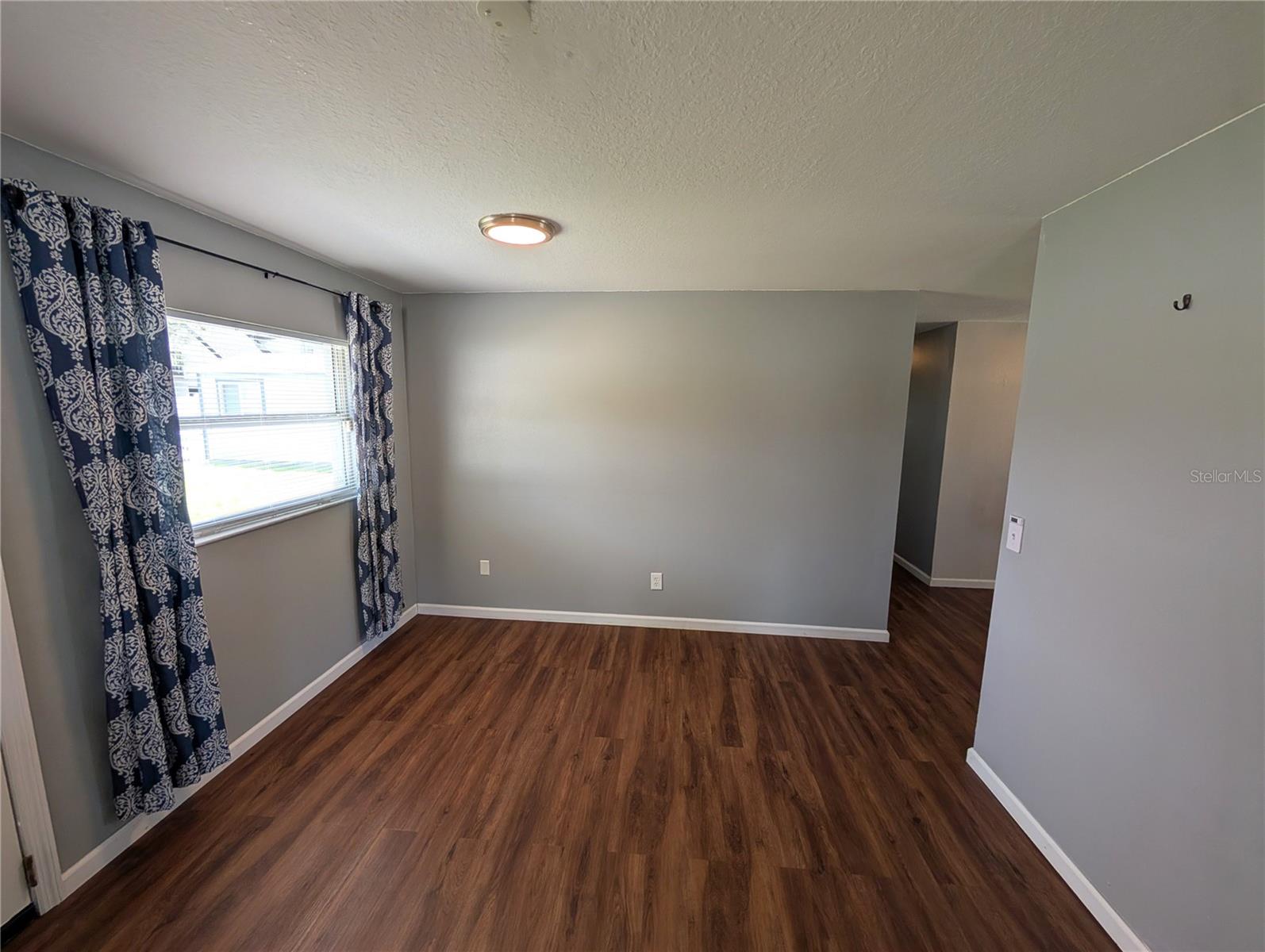 Image 11 of 22 For 1002 Kirkland Drive Unit A
