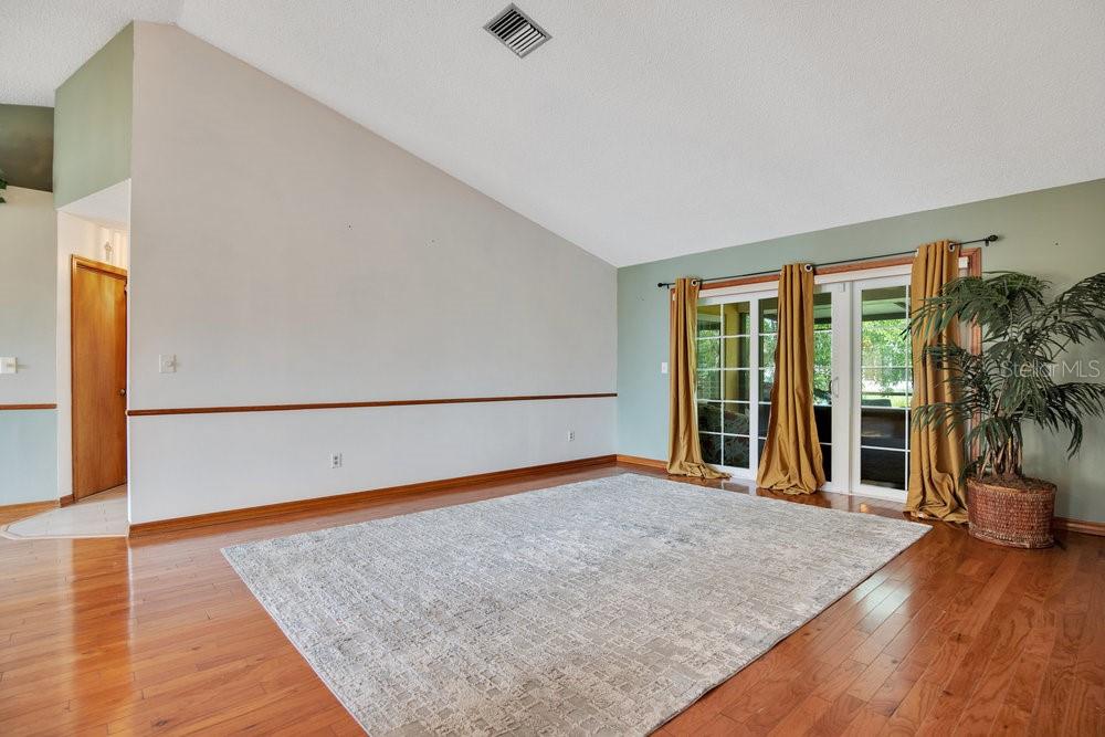 Image 5 of 39 For 1341 Portillo Drive