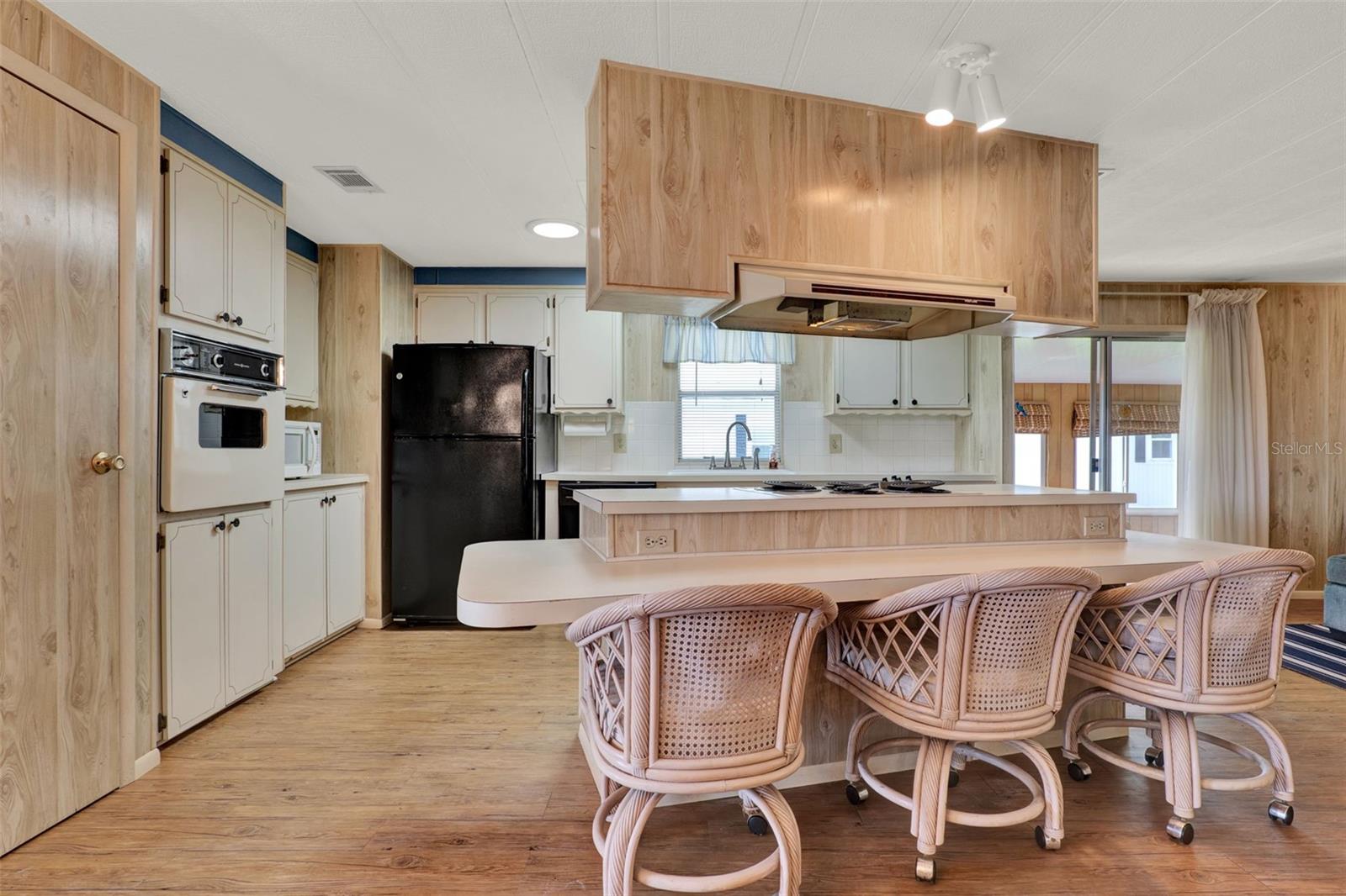 Image 9 of 21 For 934 Blue Heron Boulevard