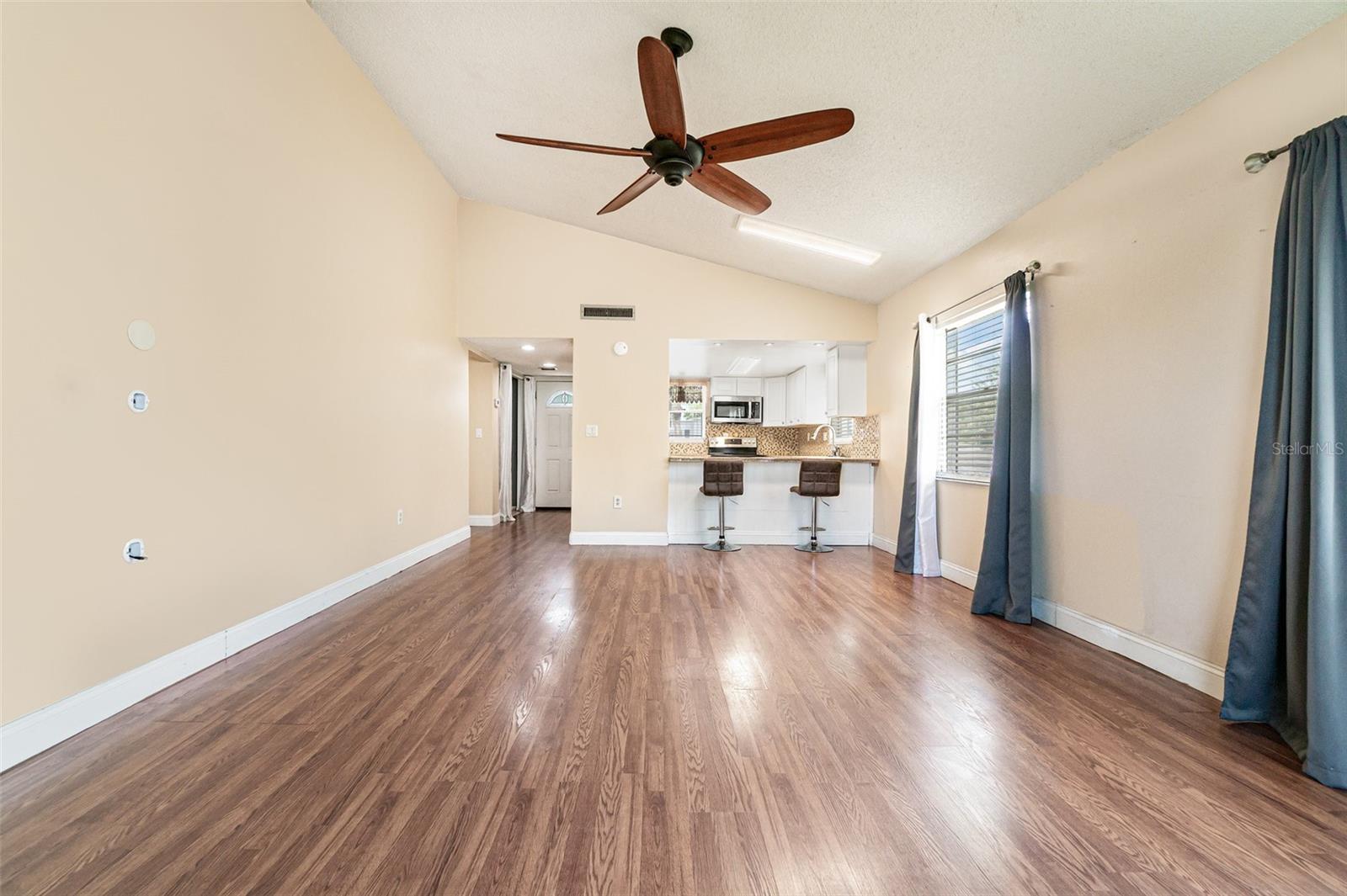 Image 12 of 25 For 6015 Amberly Court F-31