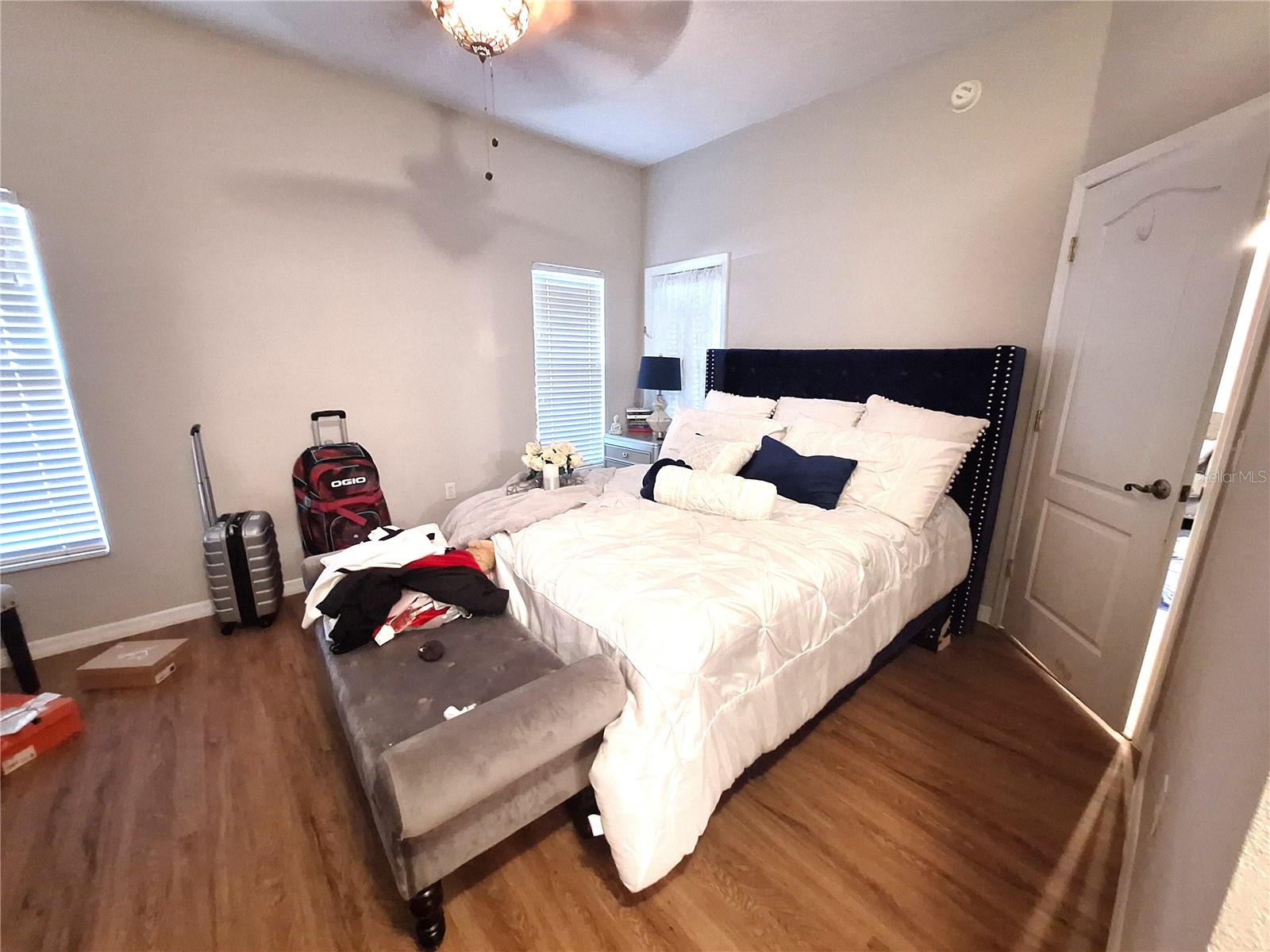 Image 7 of 15 For 700 Seabrook Court 102