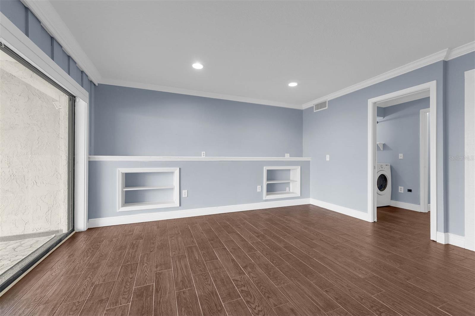 Image 29 of 57 For 2410 Hartridge Point Drive W