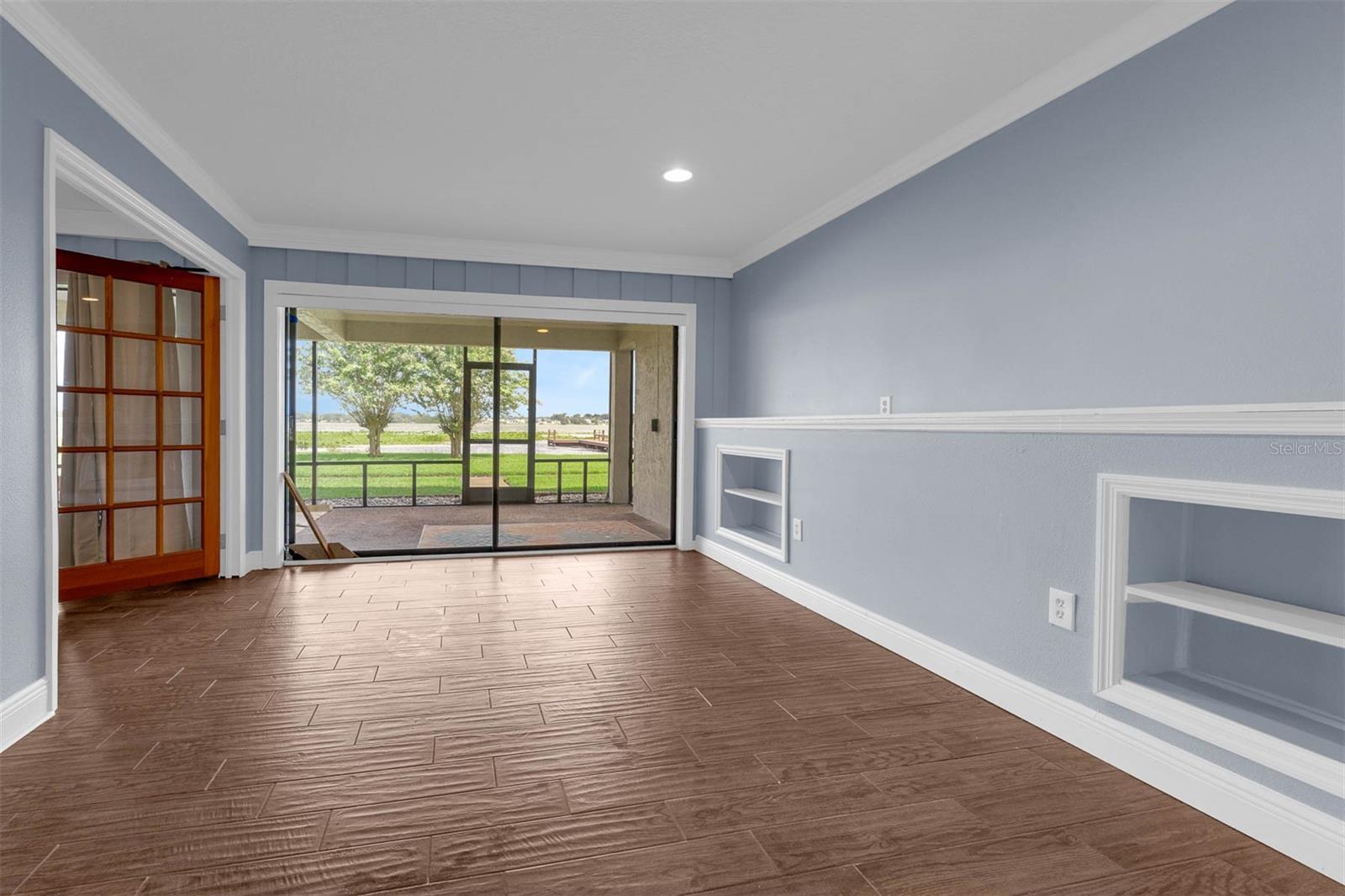 Image 30 of 57 For 2410 Hartridge Point Drive W