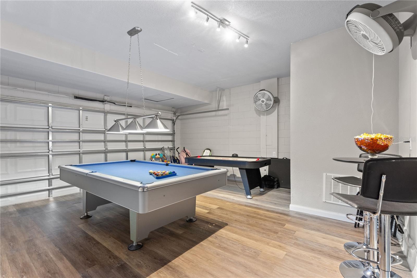Image 32 of 90 For 5287 Wildwood Way