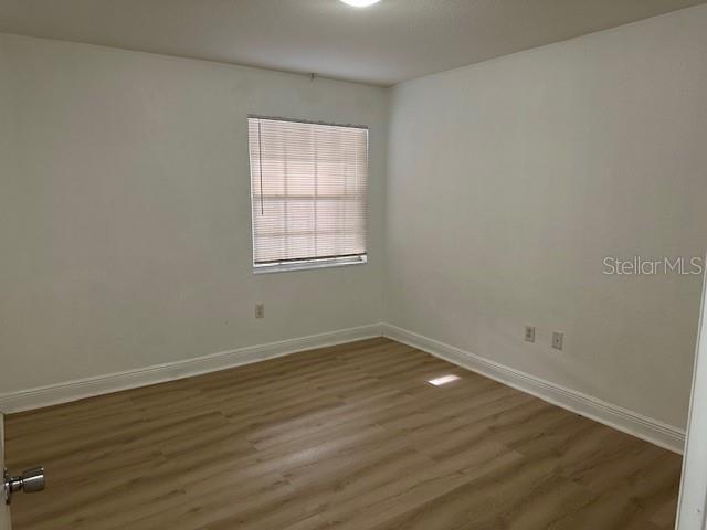 Image 10 of 12 For 13838 Fairway Island Drive 1416