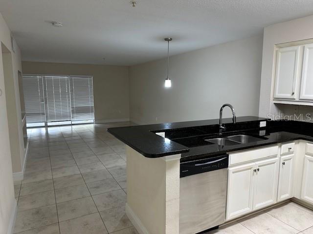 Image 4 of 12 For 13838 Fairway Island Drive 1416