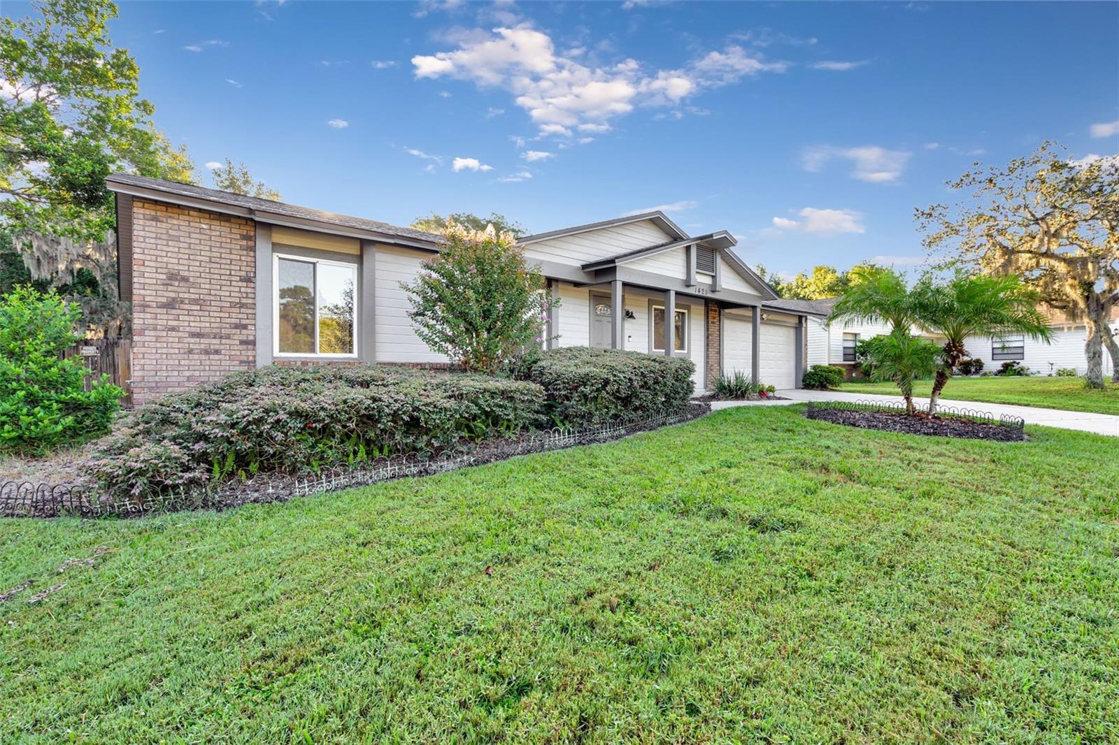 Image 2 of 26 For 1425 Prairie Lake Boulevard