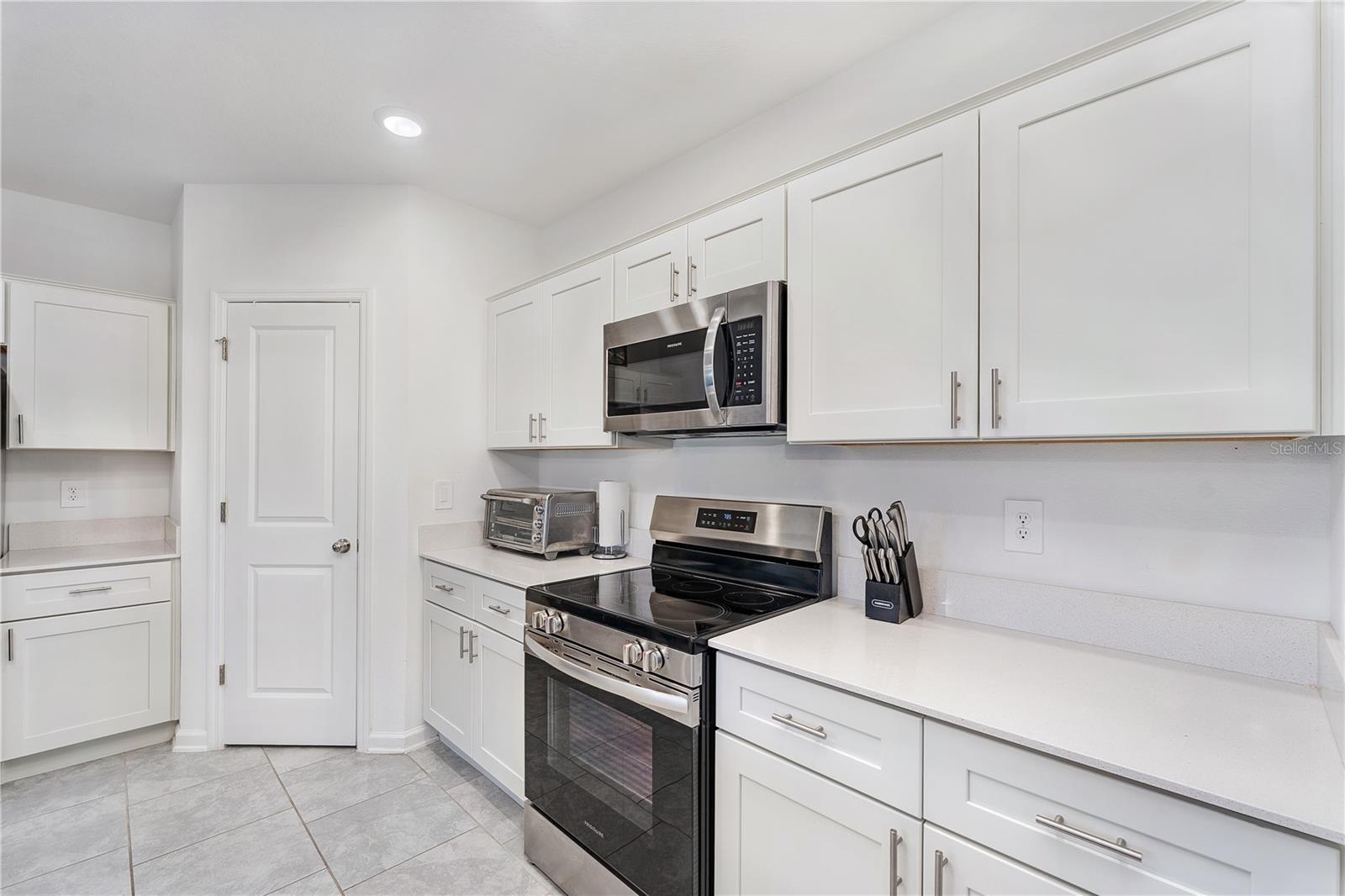 Image 12 of 32 For 1534 Marksman Road