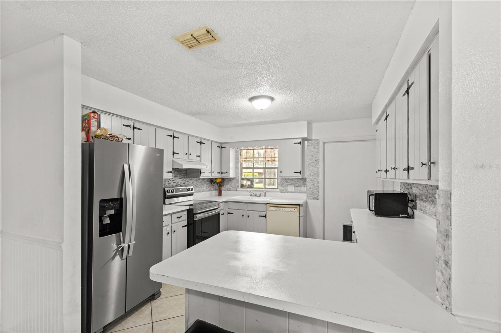 Image 8 of 31 For 1771 39th Street