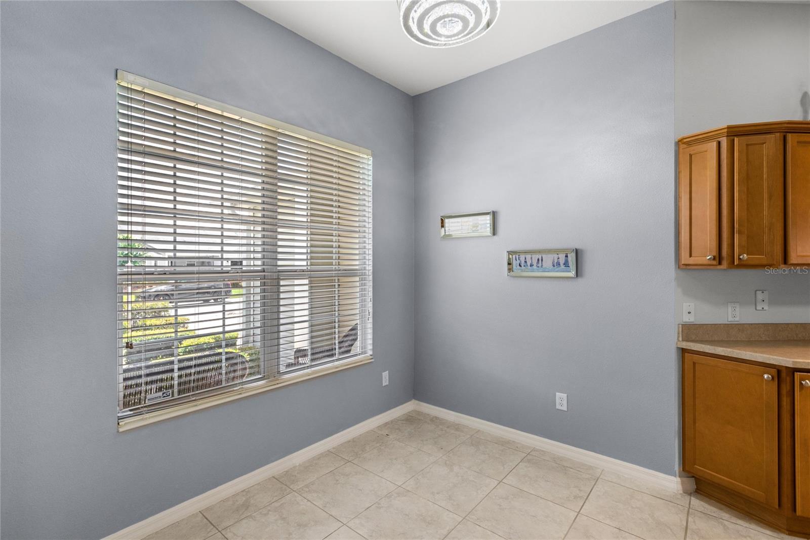 Image 10 of 53 For 2454 Monroe Terrace