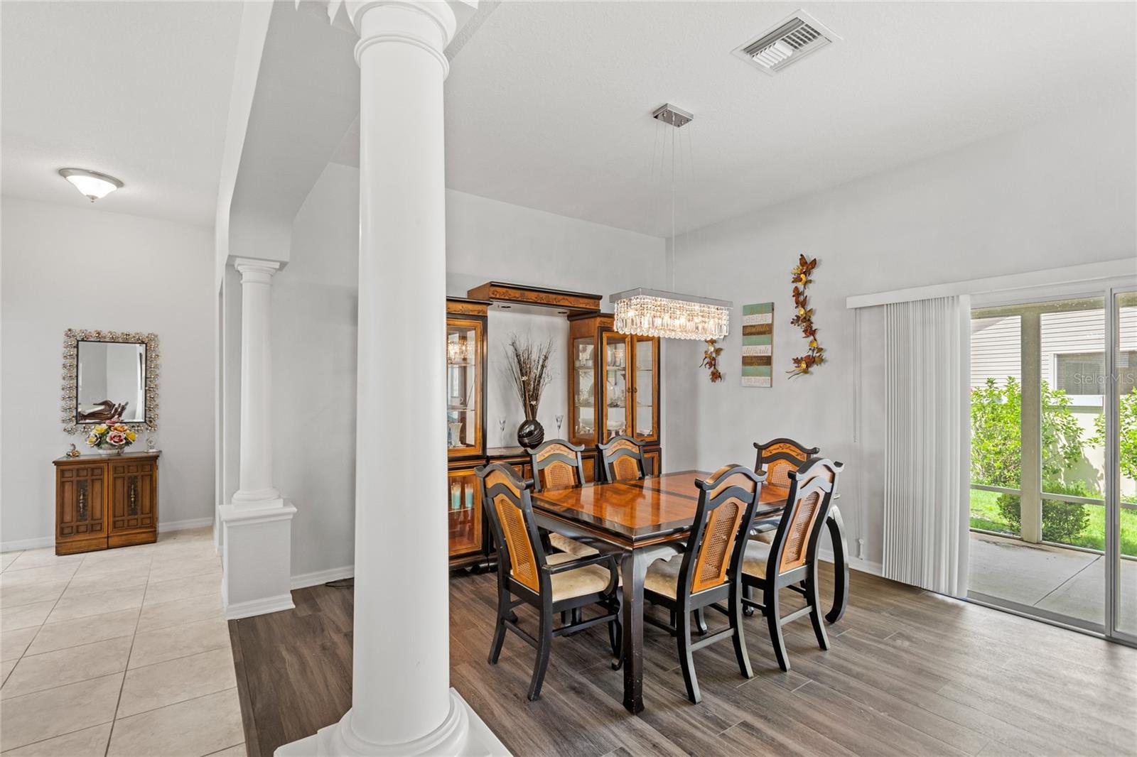 Image 14 of 53 For 2454 Monroe Terrace