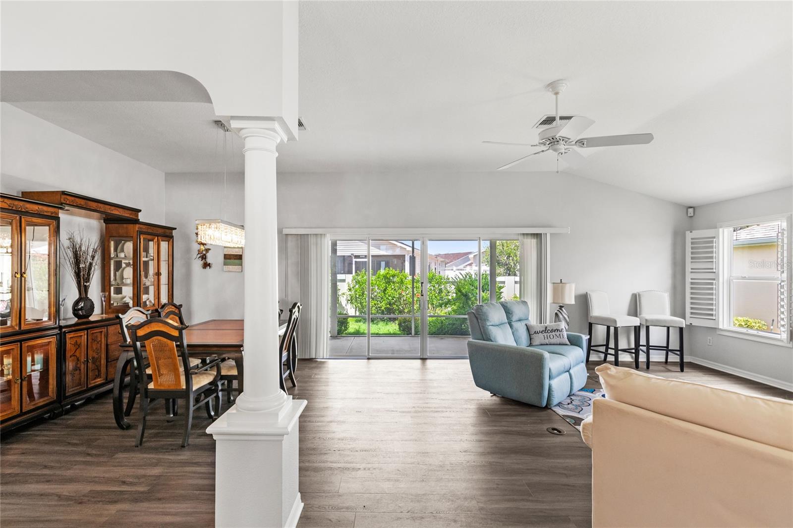 Image 17 of 53 For 2454 Monroe Terrace