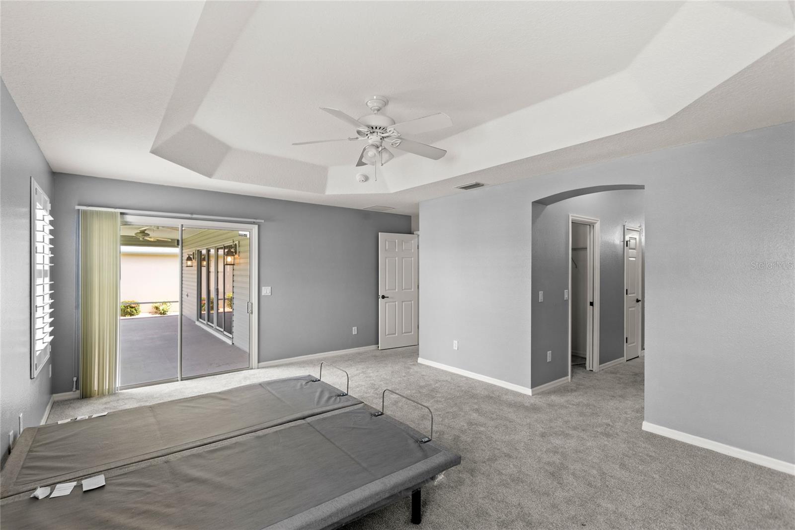 Image 23 of 53 For 2454 Monroe Terrace