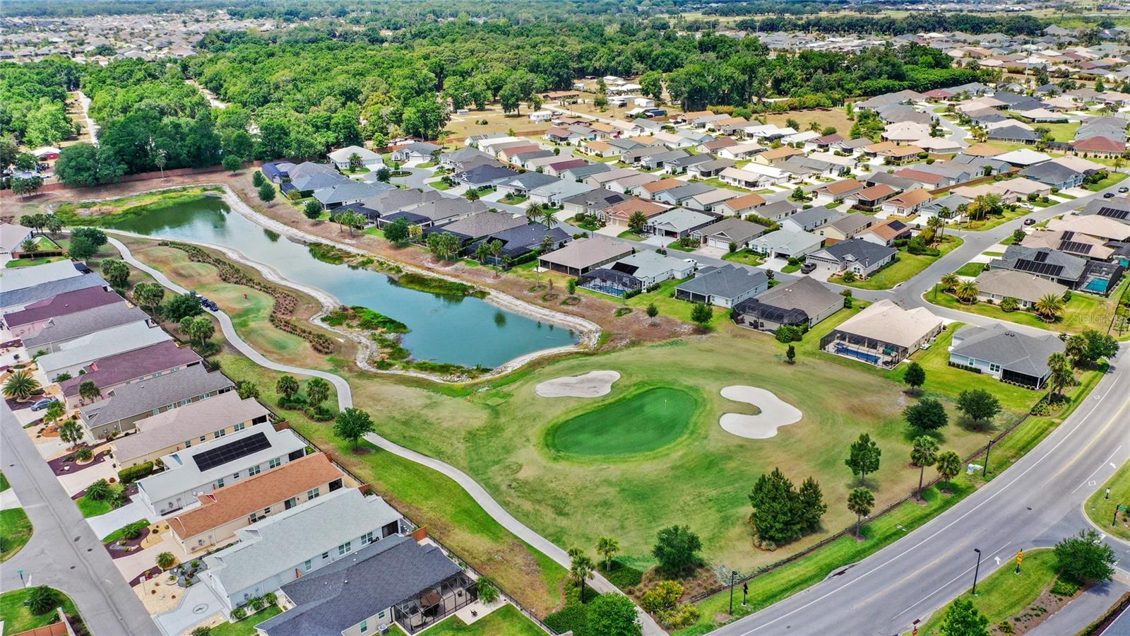 Image 42 of 53 For 2454 Monroe Terrace